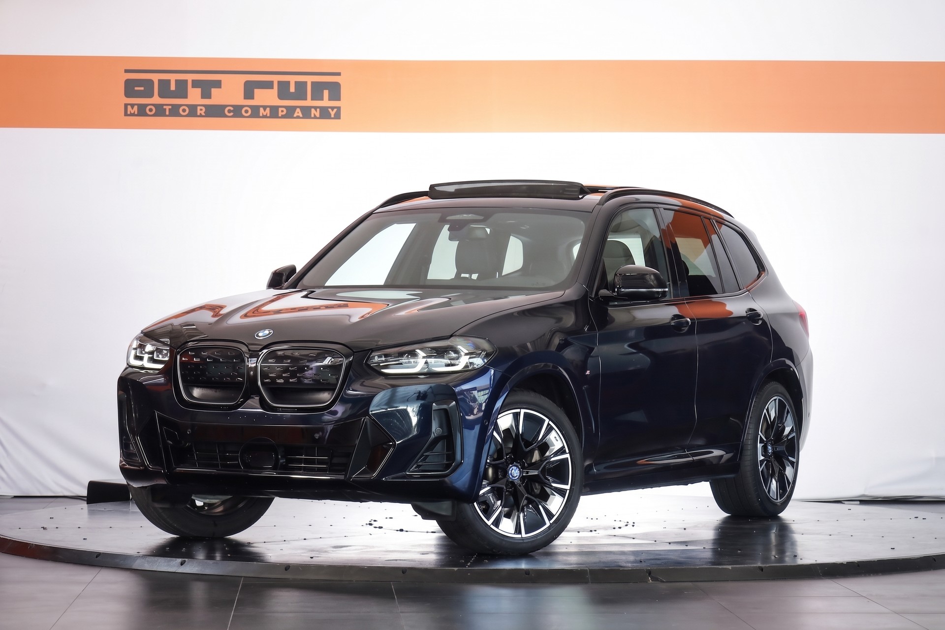 BMW iX3 Impressive
