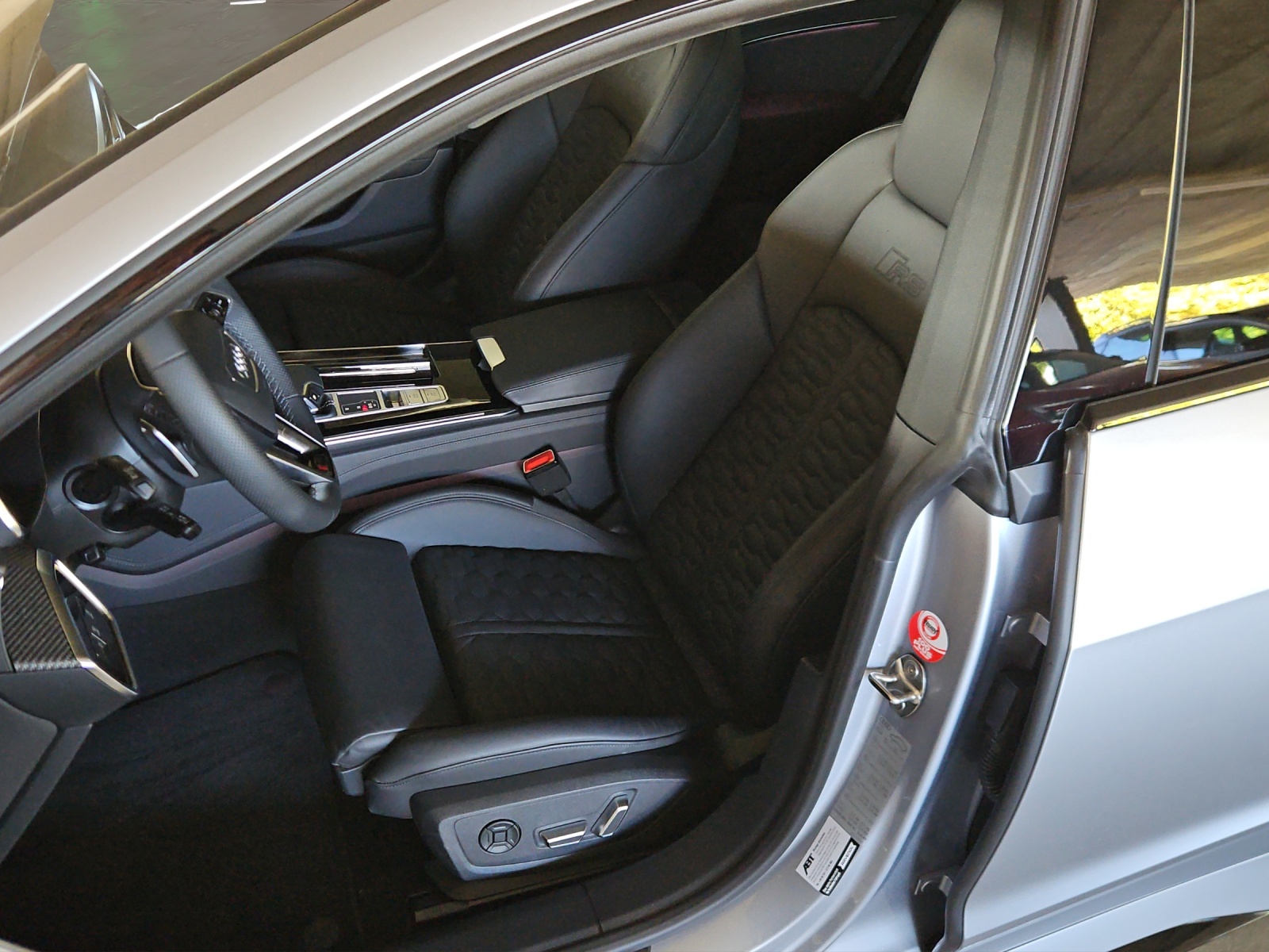 AUDI RS7 Sportback MHEV Performance-image-8