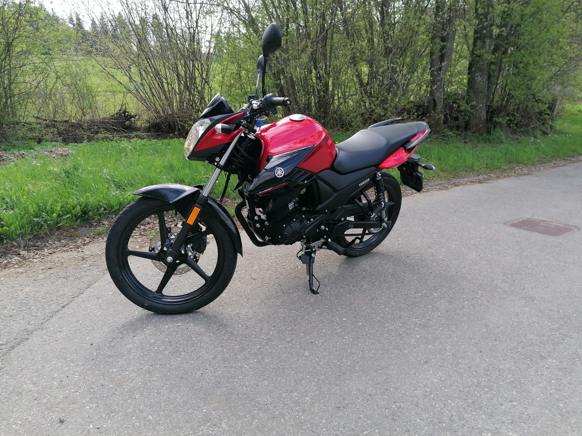 YAMAHA 125-image-1