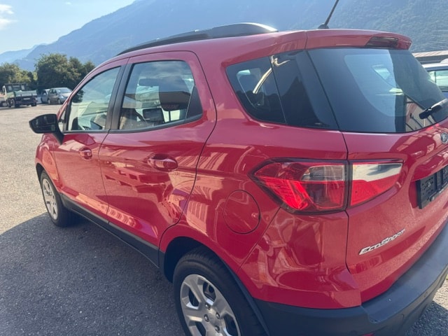 FORD EcoSport 1.0 SCTi Titanium Automat-image-12