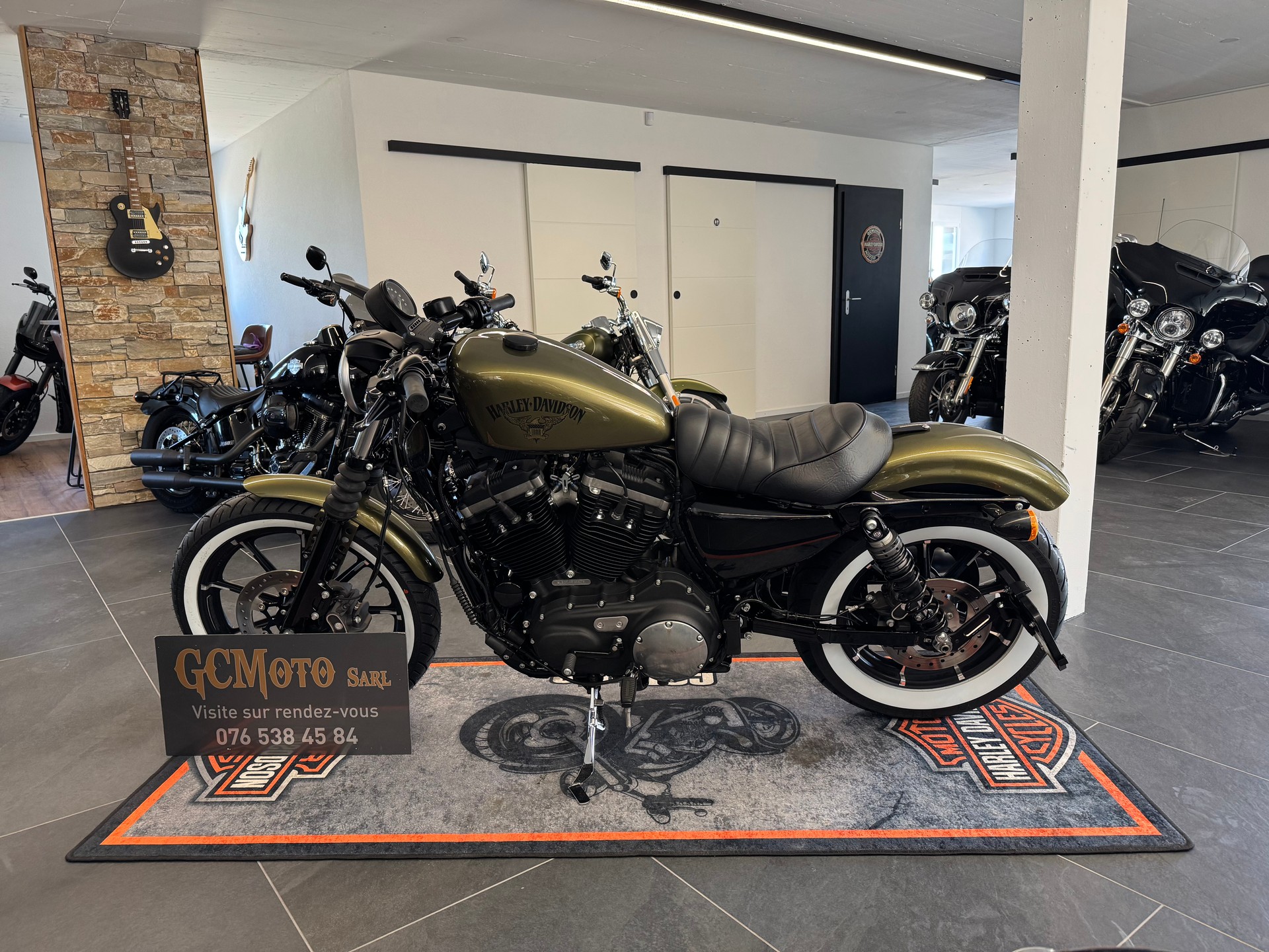 HARLEY-DAVIDSON XL 883 N Sportster Iron ABS (35kW Possible)-image-5