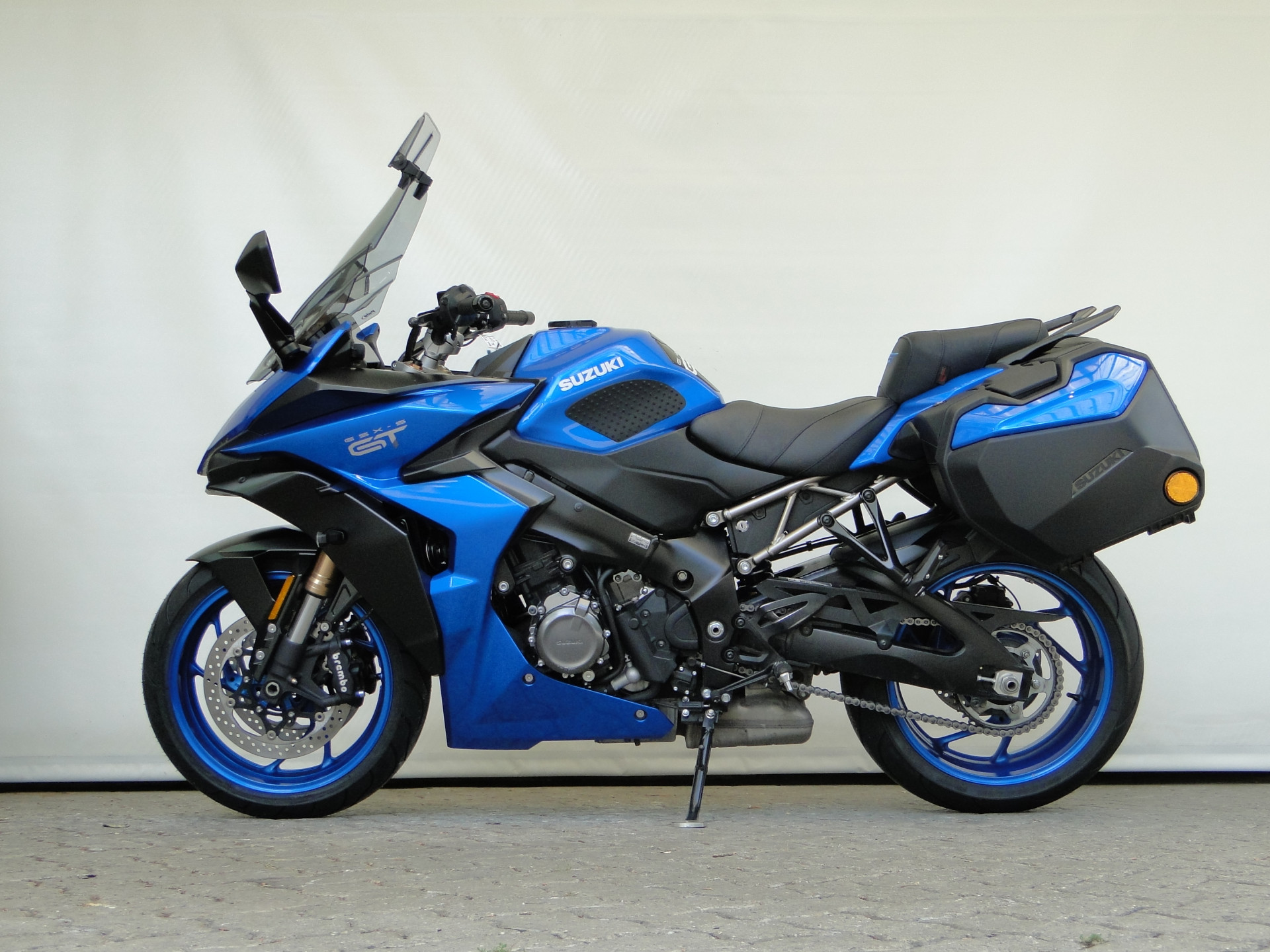 SUZUKI GSX-S 1000 GT Travel-image-0