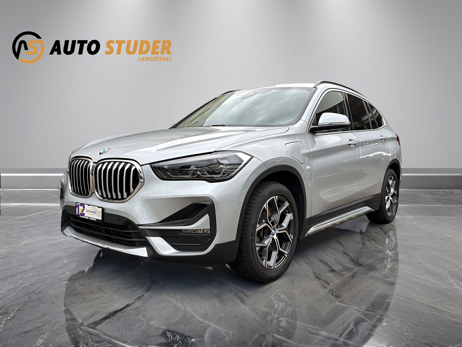 BMW X1 25e xDrive-showroom-element-1