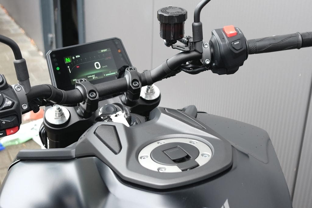 YAMAHA MT-09 ABS-image-7