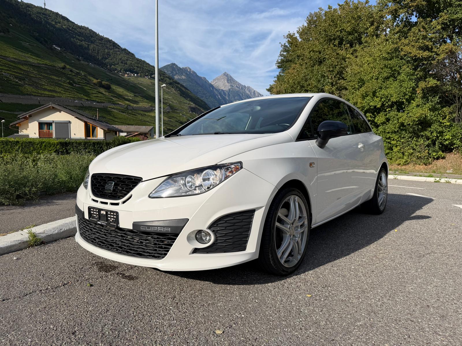SEAT Ibiza SC 1.4 TSI Cupra DSG