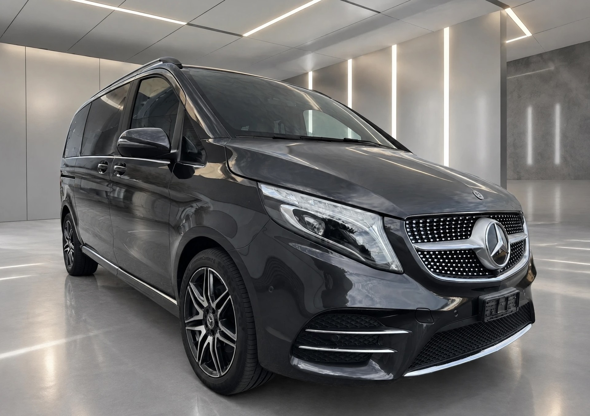 MERCEDES-BENZ V 300 d Swiss Ed. kurz 4matic