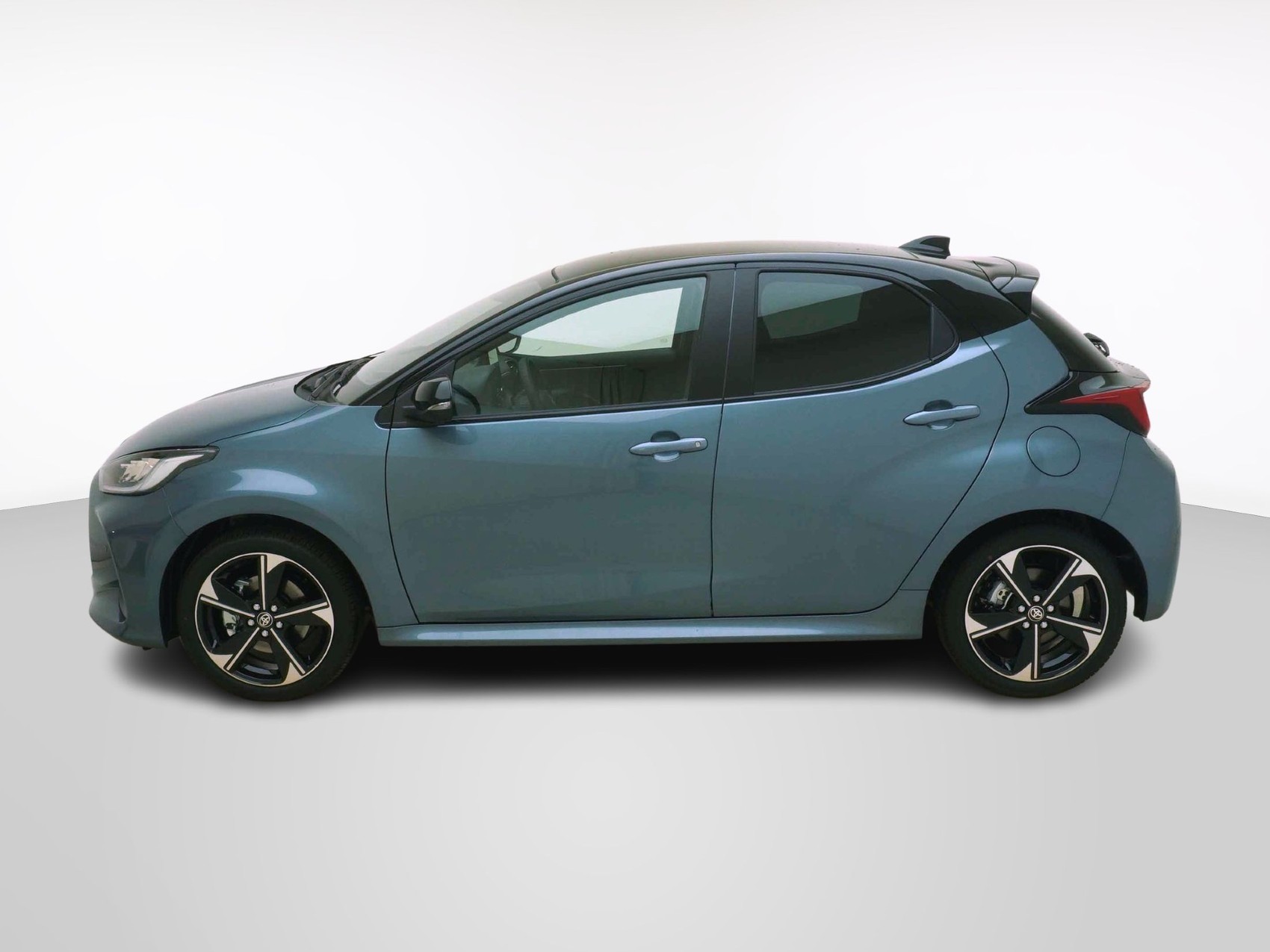 TOYOTA Yaris 1.5 VVT-i HSD Premium 😎 Panorama-Glasdach 🤠-showroom-element-1