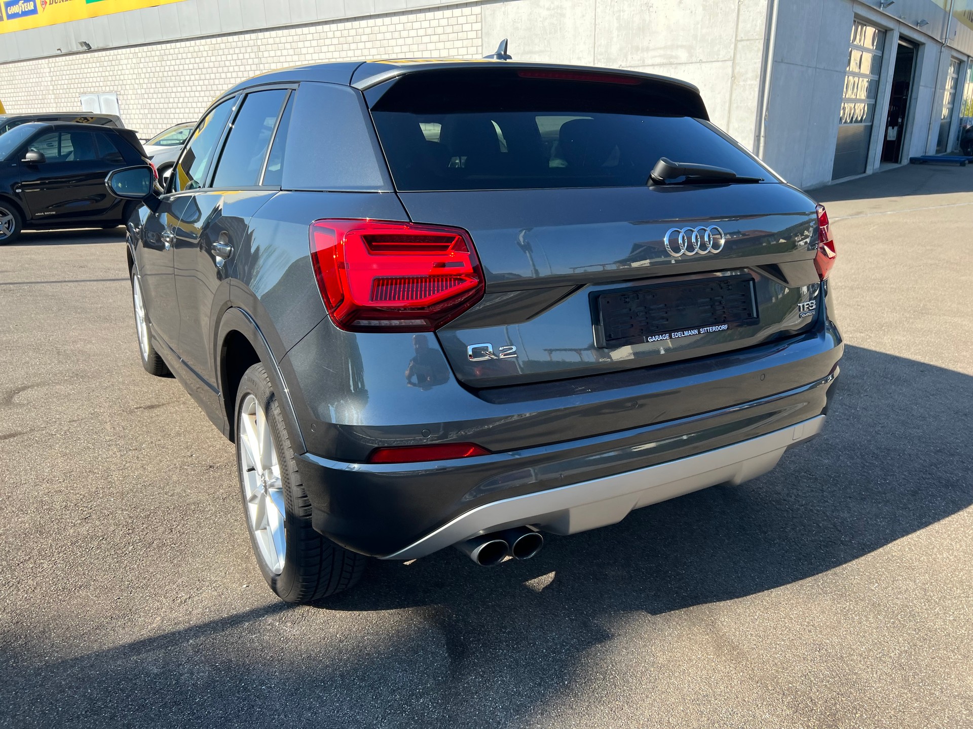 AUDI Q2 2.0 TFSI sport quattro S-tronic-image-14