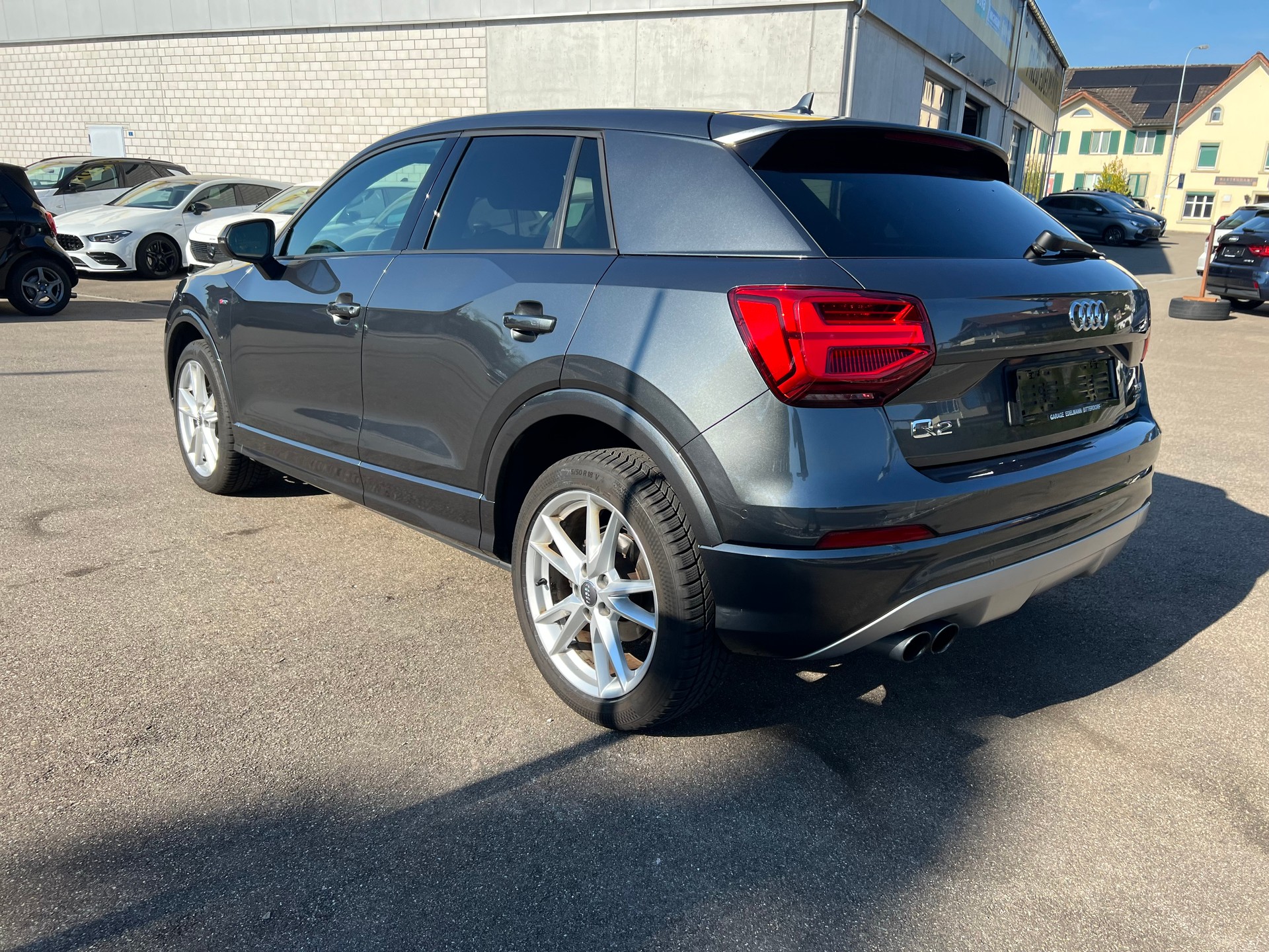 AUDI Q2 2.0 TFSI sport quattro S-tronic-image-15