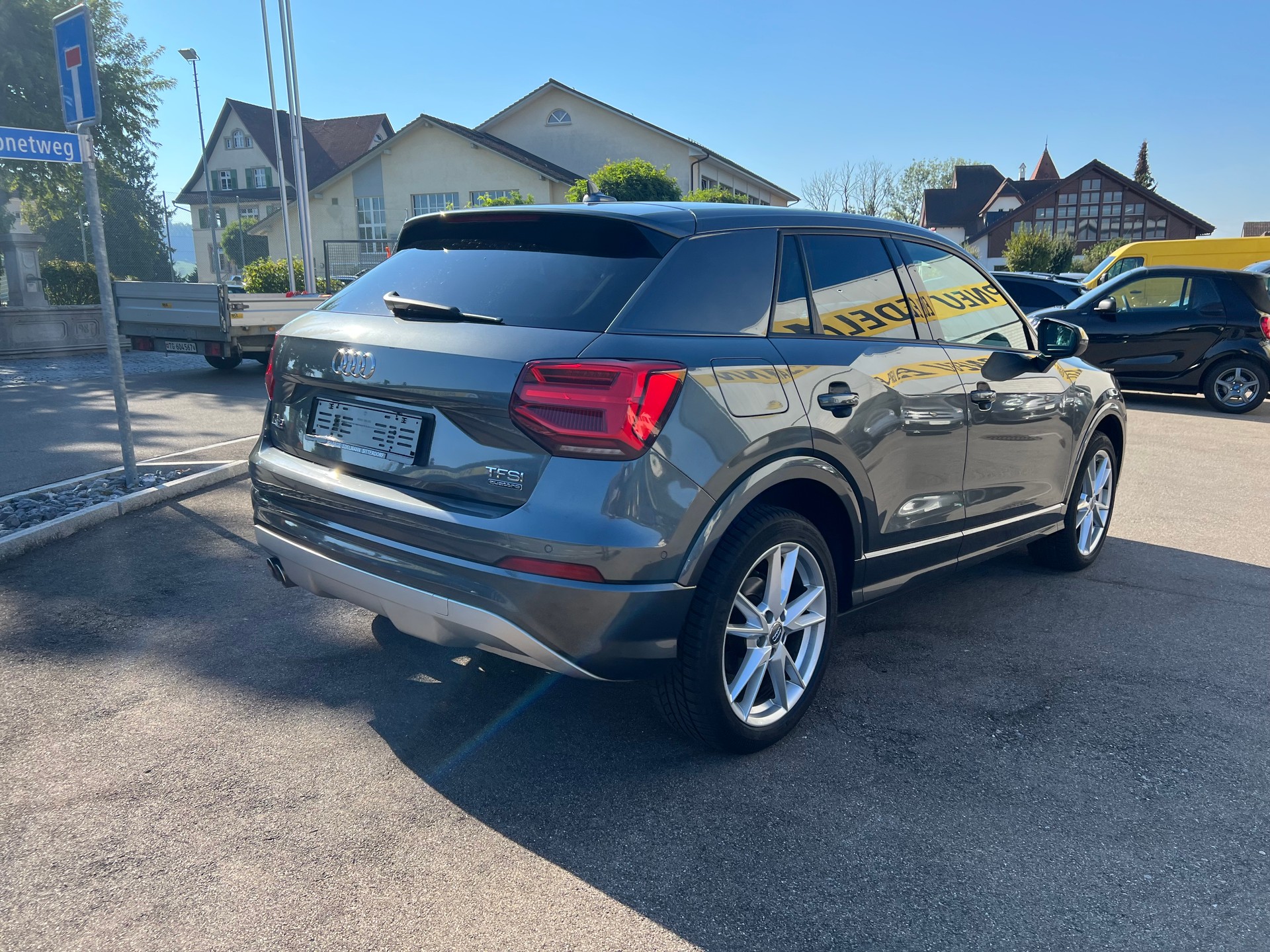 AUDI Q2 2.0 TFSI sport quattro S-tronic-image-11