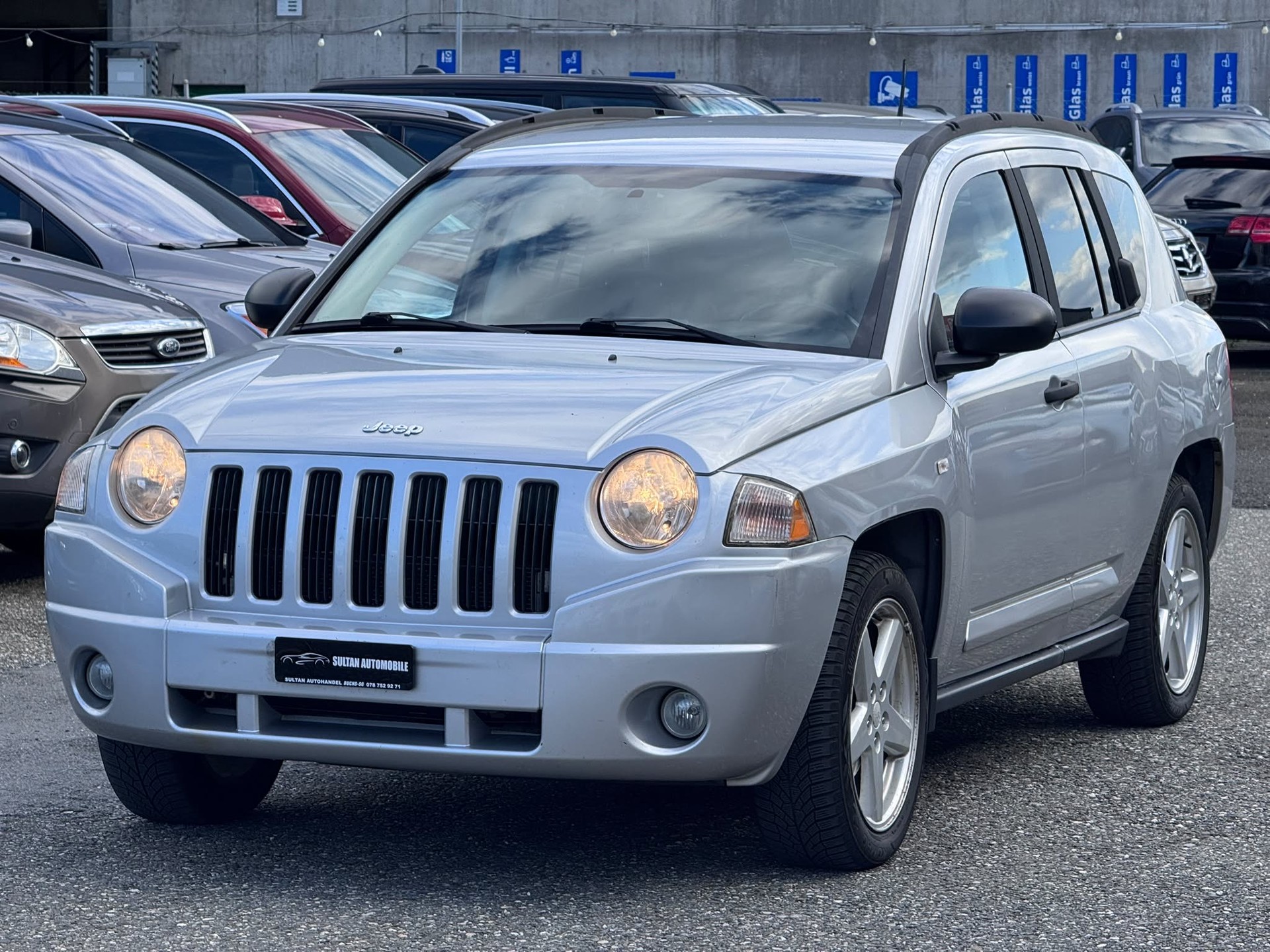 JEEP Compass 2.4 Limited-image-2