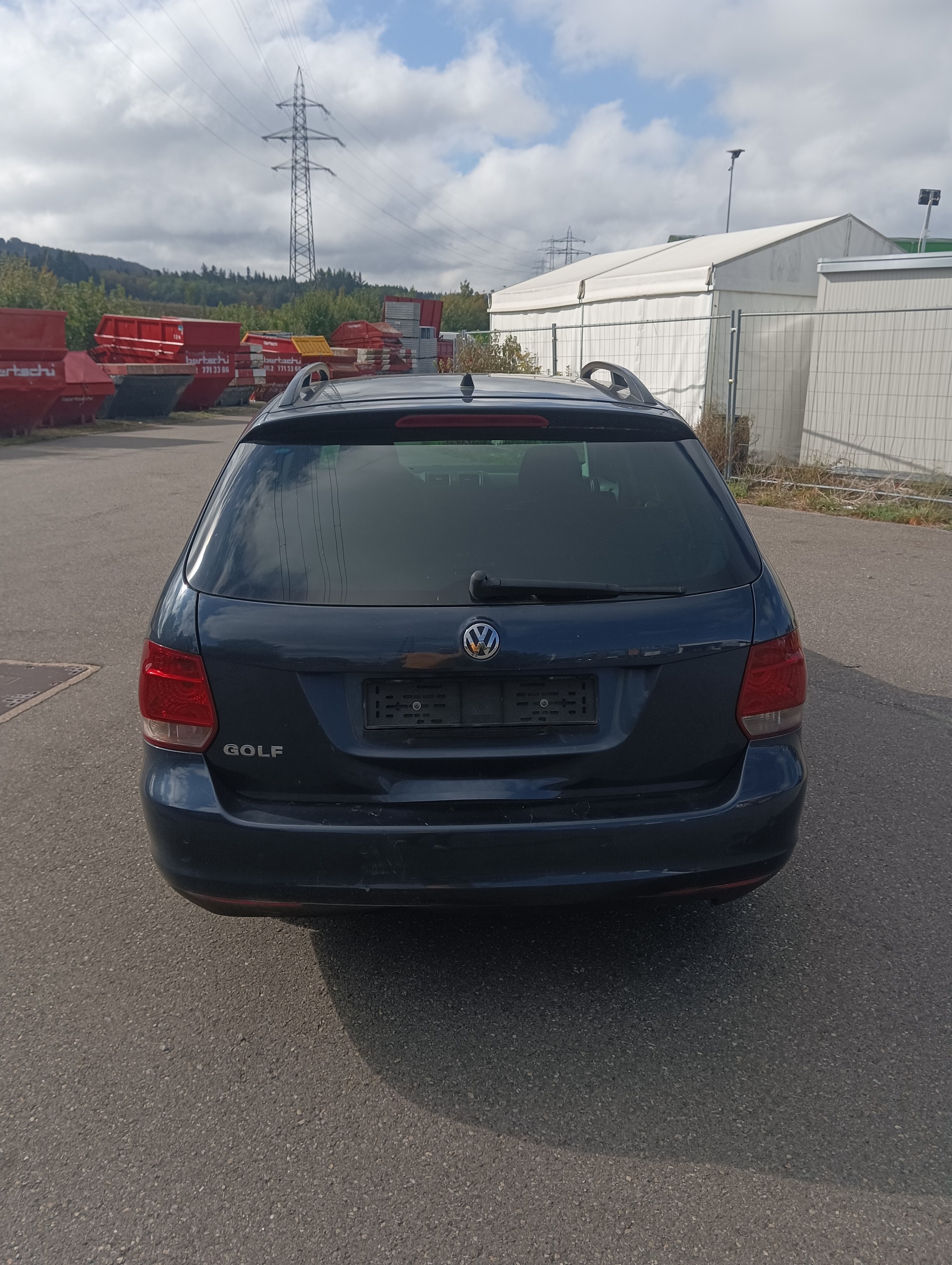 VW Golf Variant 2.0 TDI Sportline-image-2