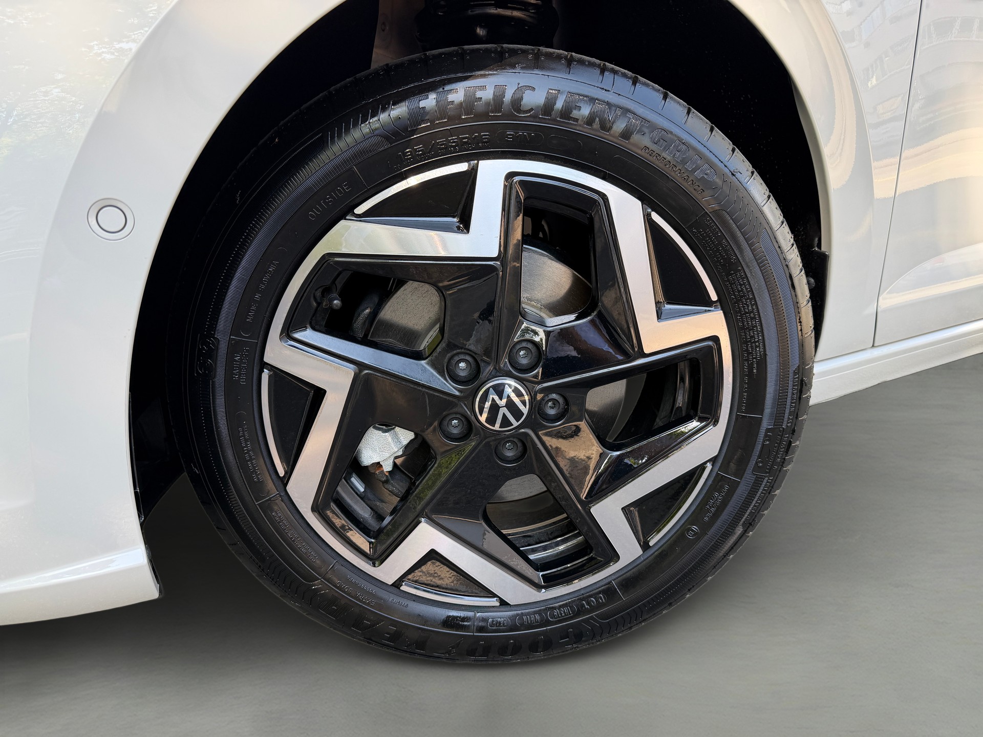 VW Polo 1.0 TSI Style Edition 50 DSG-image-8
