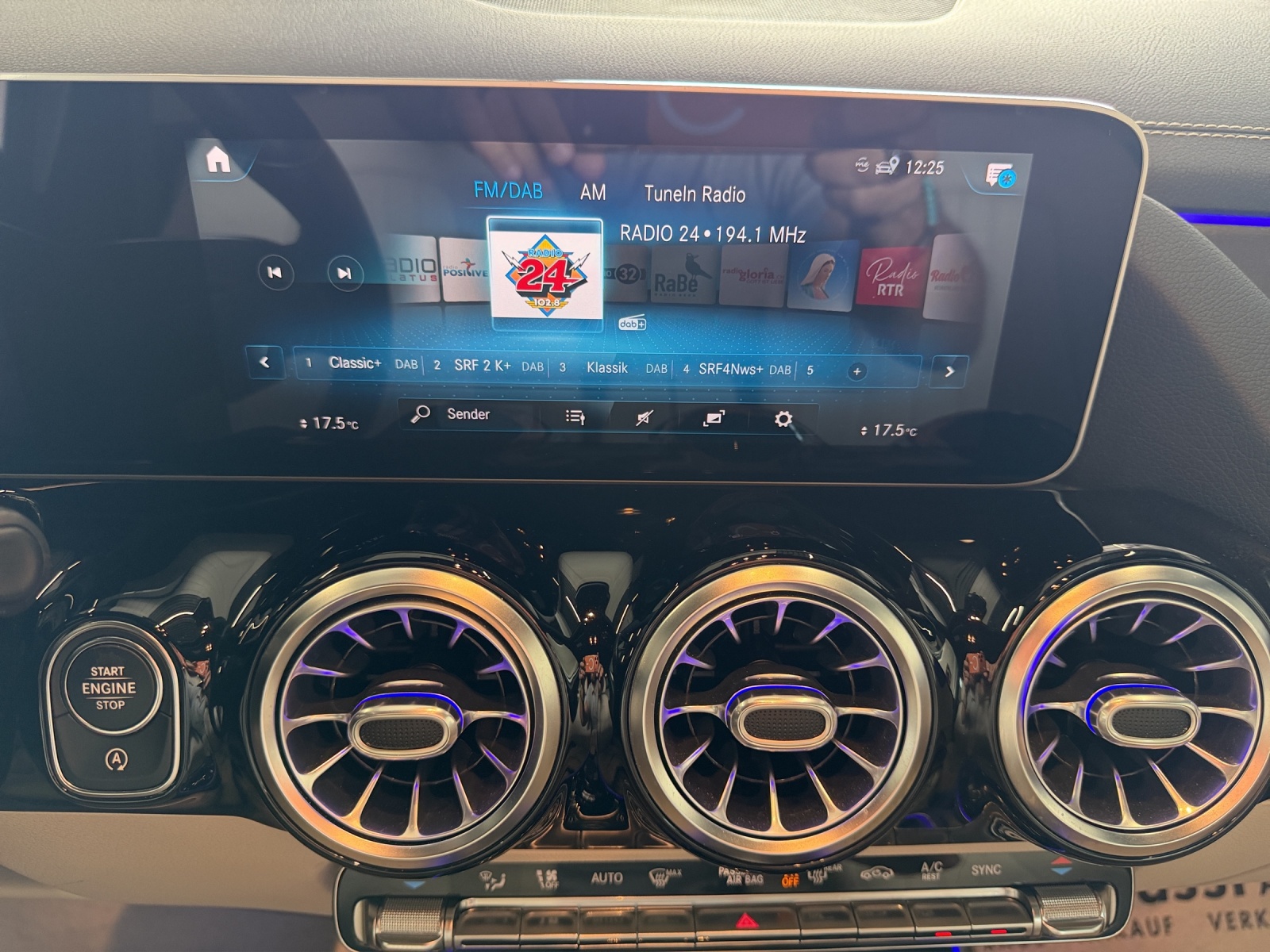 MERCEDES-BENZ B 200 Progressive 7G-DCT-image-22