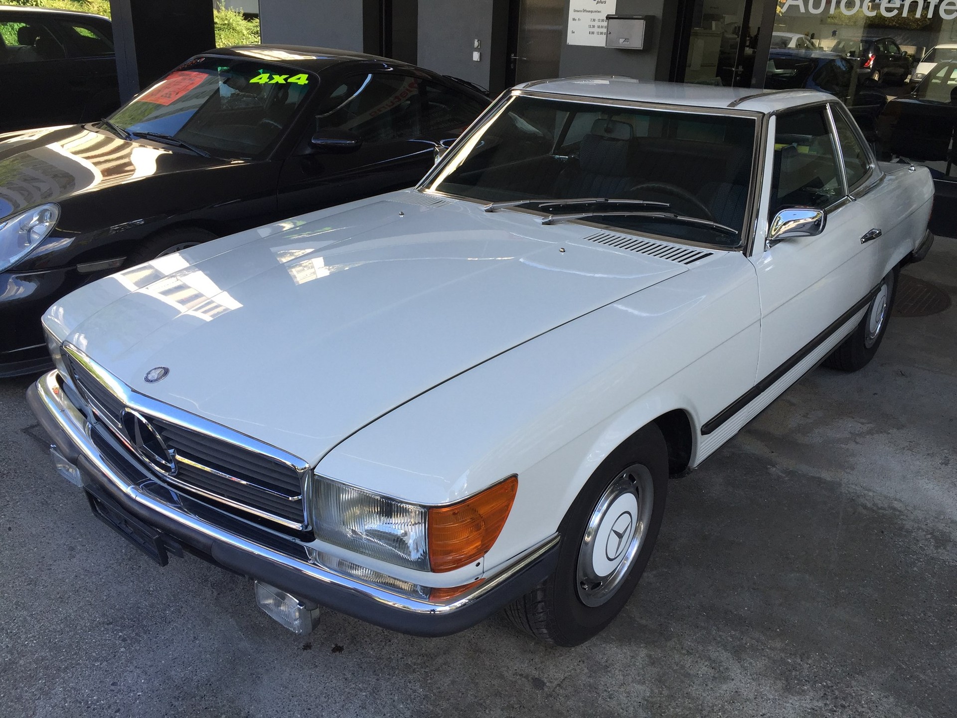 MERCEDES-BENZ 280 SL Roadster