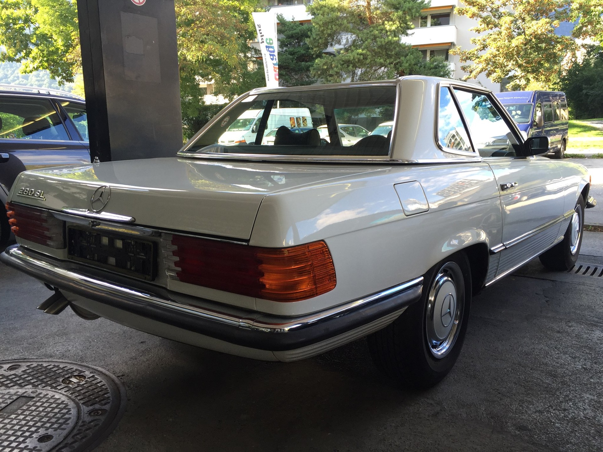 MERCEDES-BENZ 280 SL Roadster-image-5