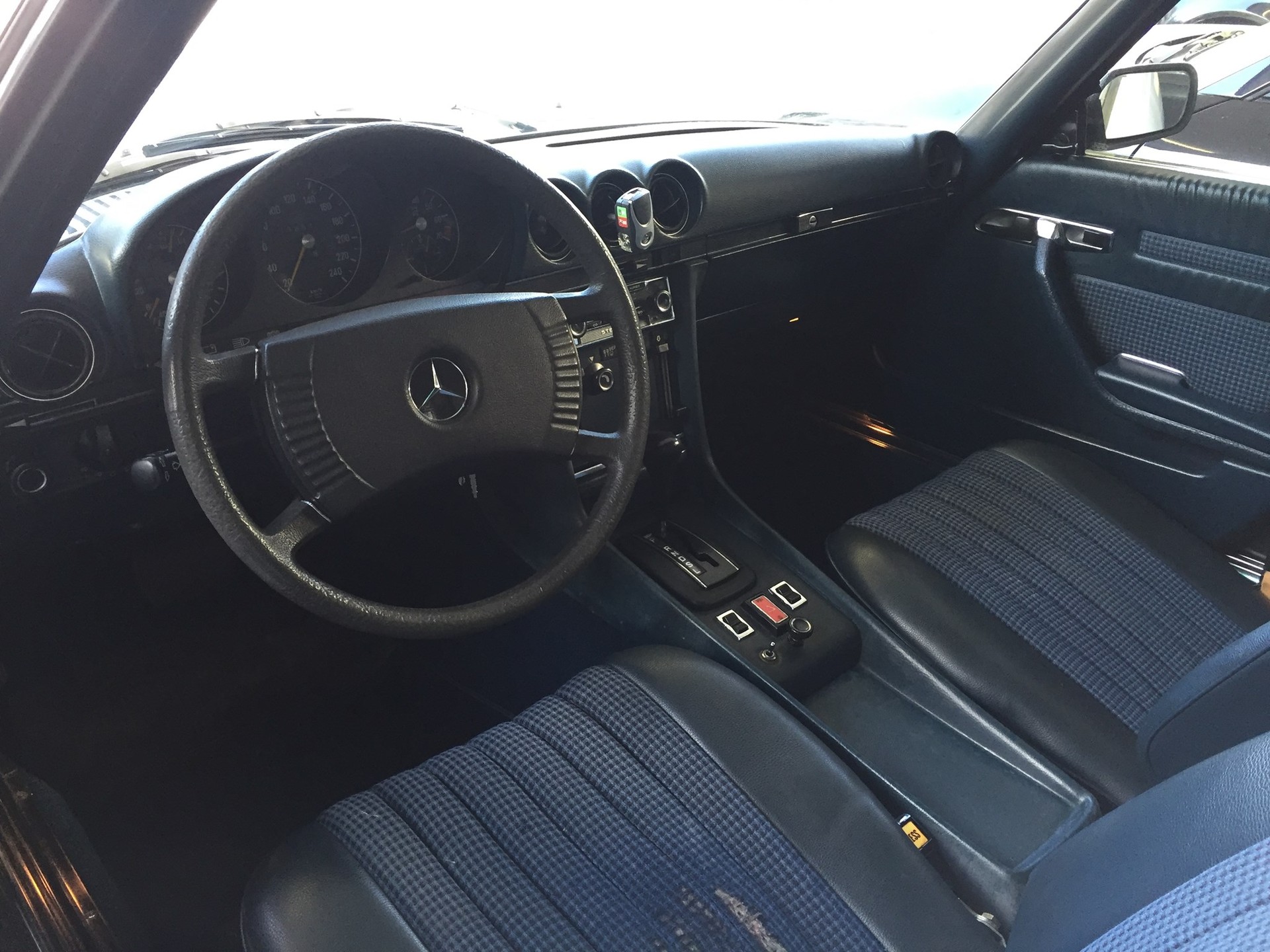 MERCEDES-BENZ 280 SL Roadster-image-6