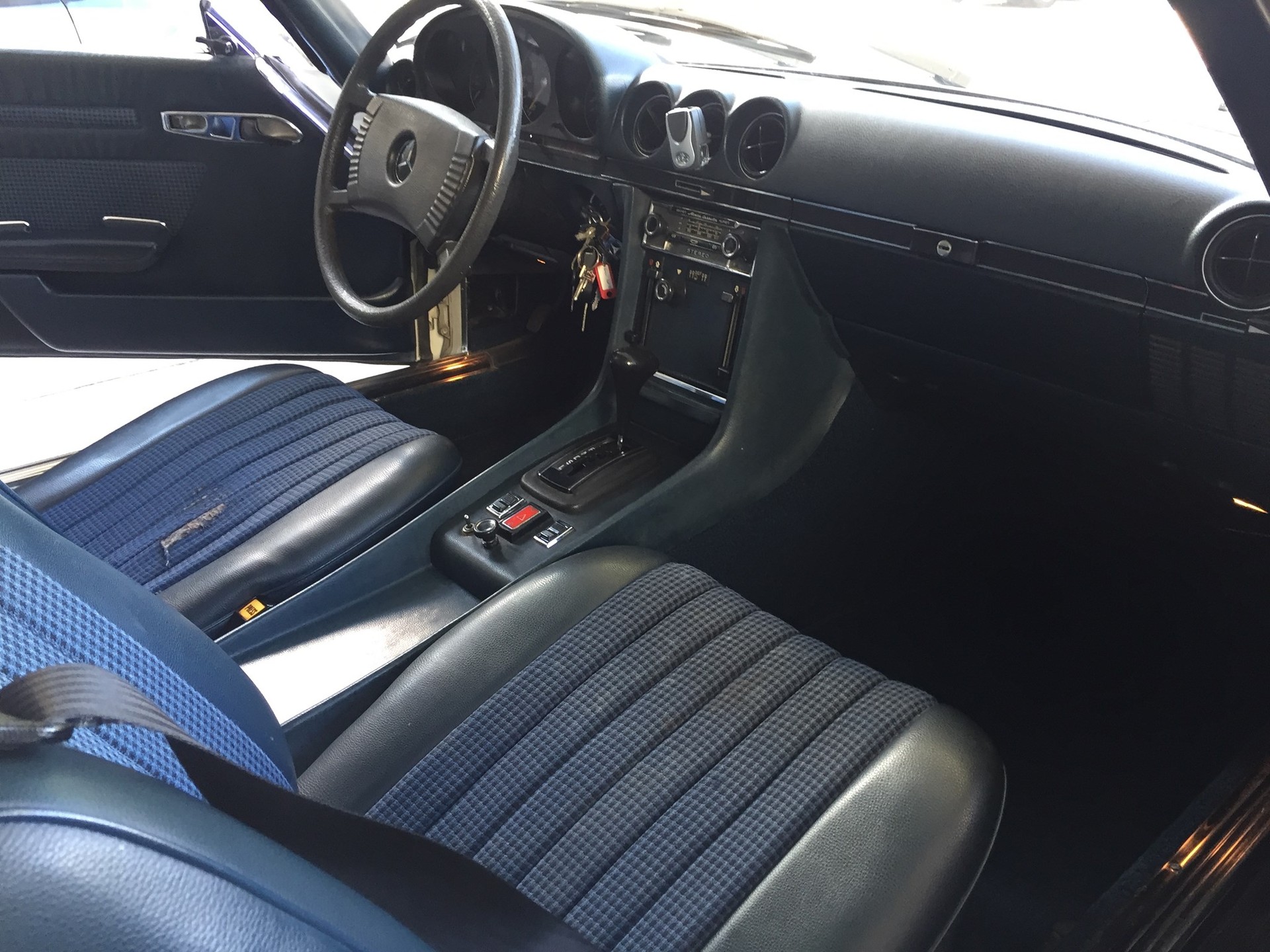 MERCEDES-BENZ 280 SL Roadster-image-8
