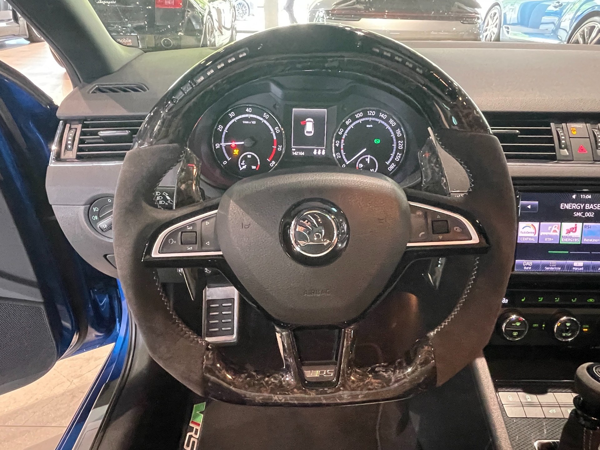 SKODA Octavia Combi 2.0 TSI RS DSG-image-10