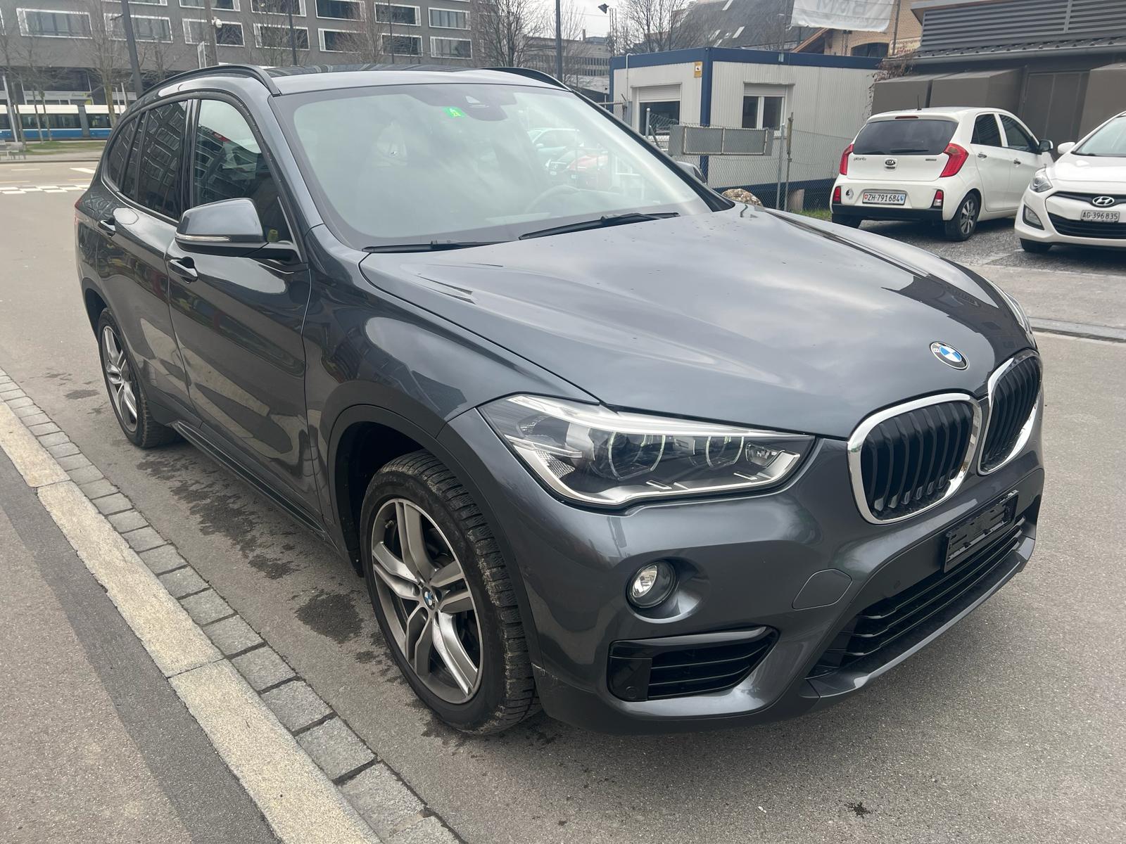 BMW X1 xDrive 18d Sport Line Steptronic-showroom-element-2