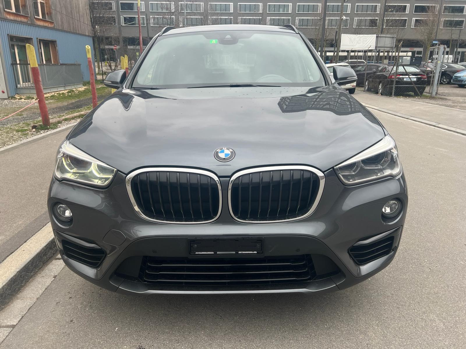 BMW X1 xDrive 18d Sport Line Steptronic-showroom-element-1