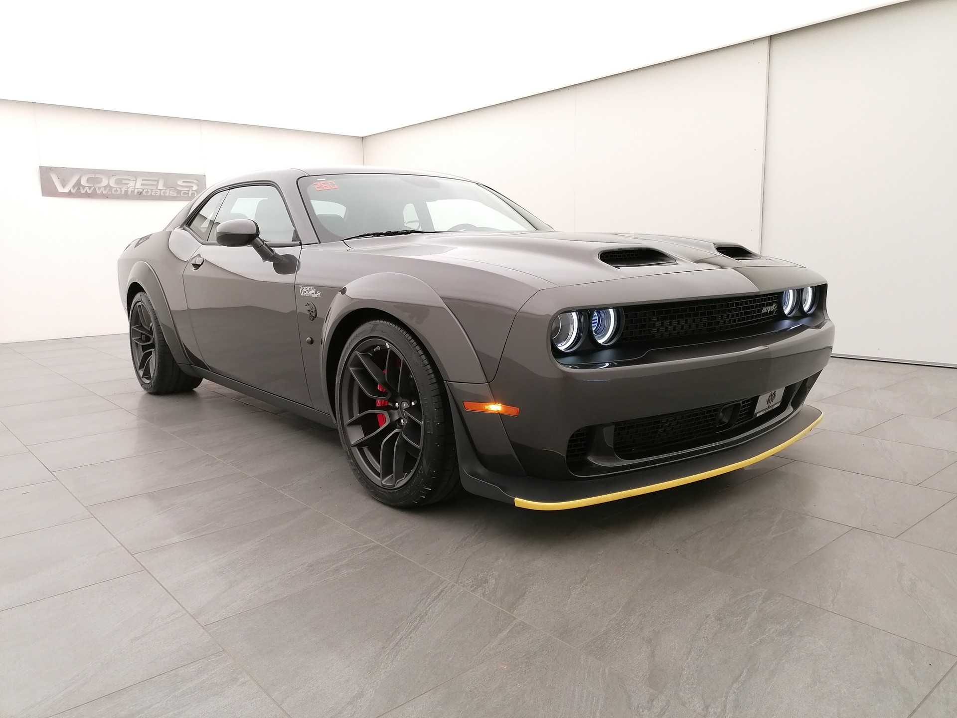 DODGE Challenger Hellcat WB Jaibreak-showroom-element-2