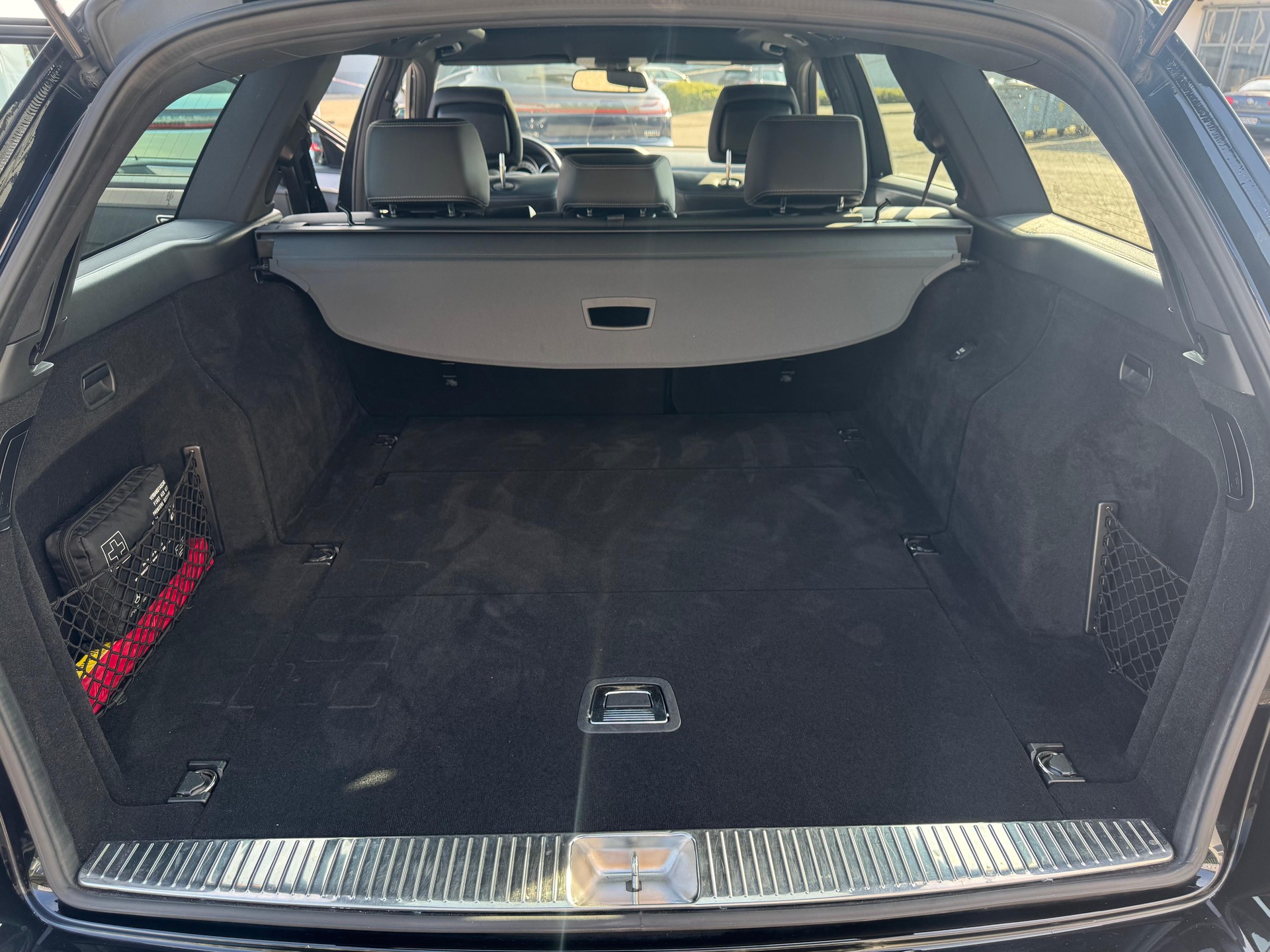MERCEDES-BENZ E 200 BlueTEC Avantgarde 7G-Tronic-image-13