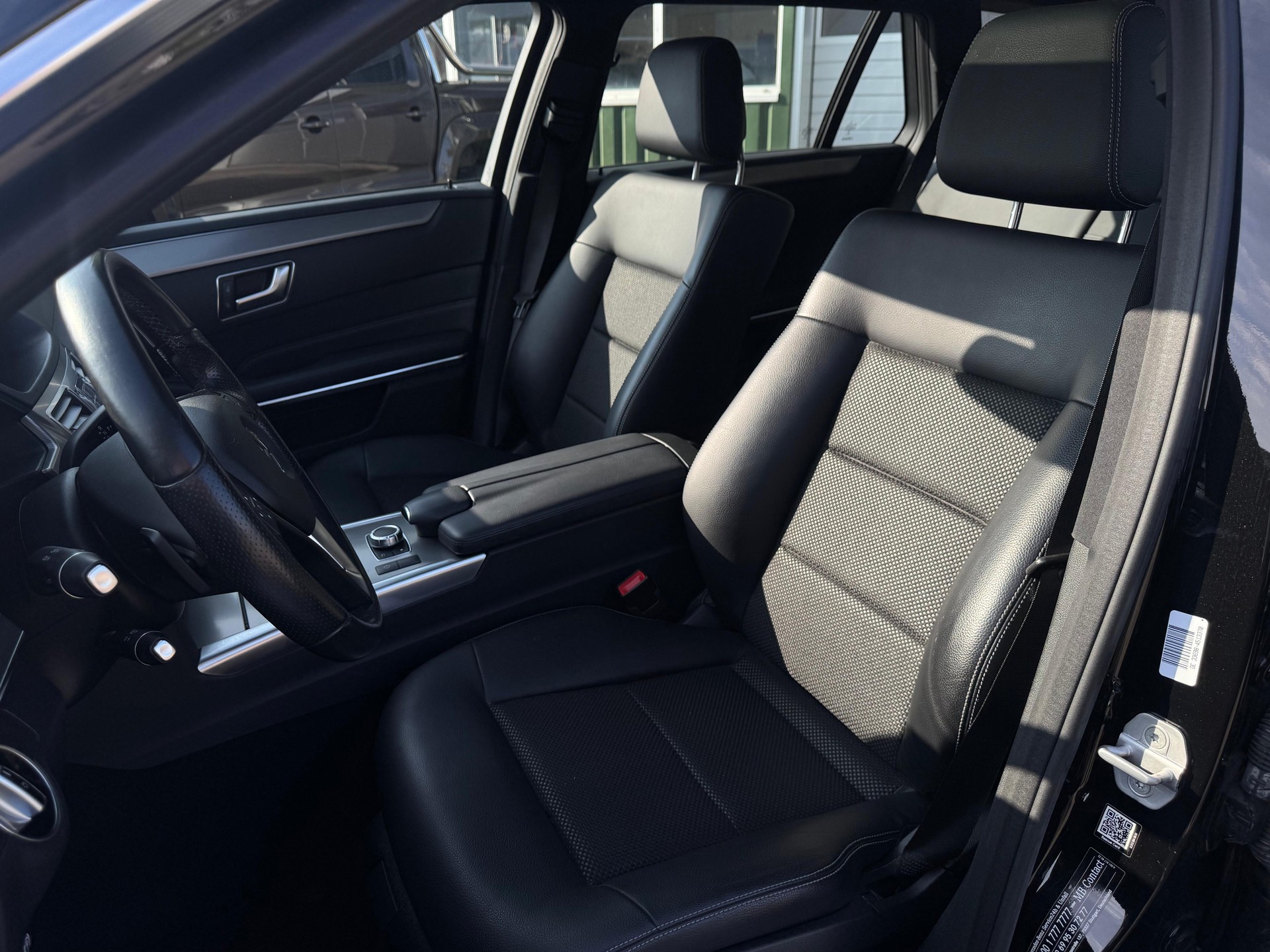 MERCEDES-BENZ E 200 BlueTEC Avantgarde 7G-Tronic-image-7