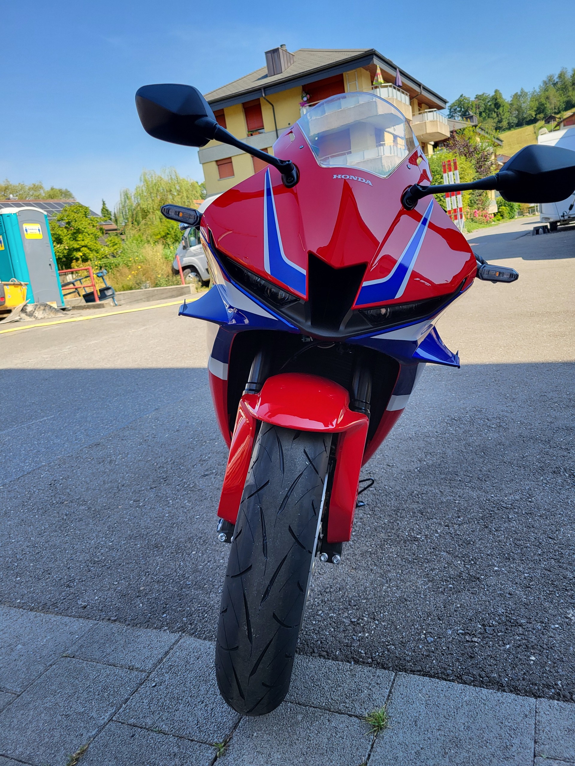 HONDA CBR 600 RR-image-2