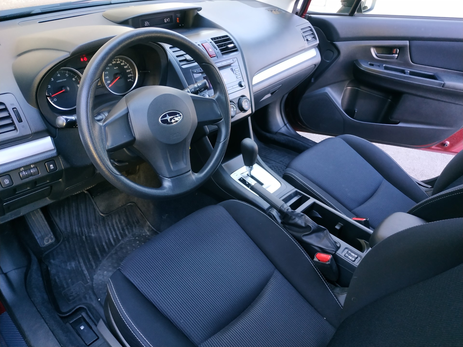 SUBARU XV 1.6 Swiss One AWD CVT-image-9