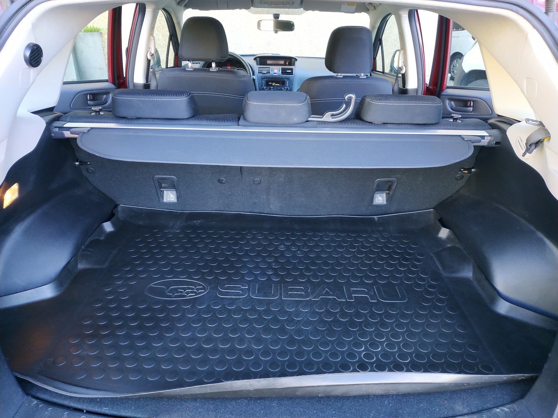 SUBARU XV 1.6 Swiss One AWD CVT-image-16