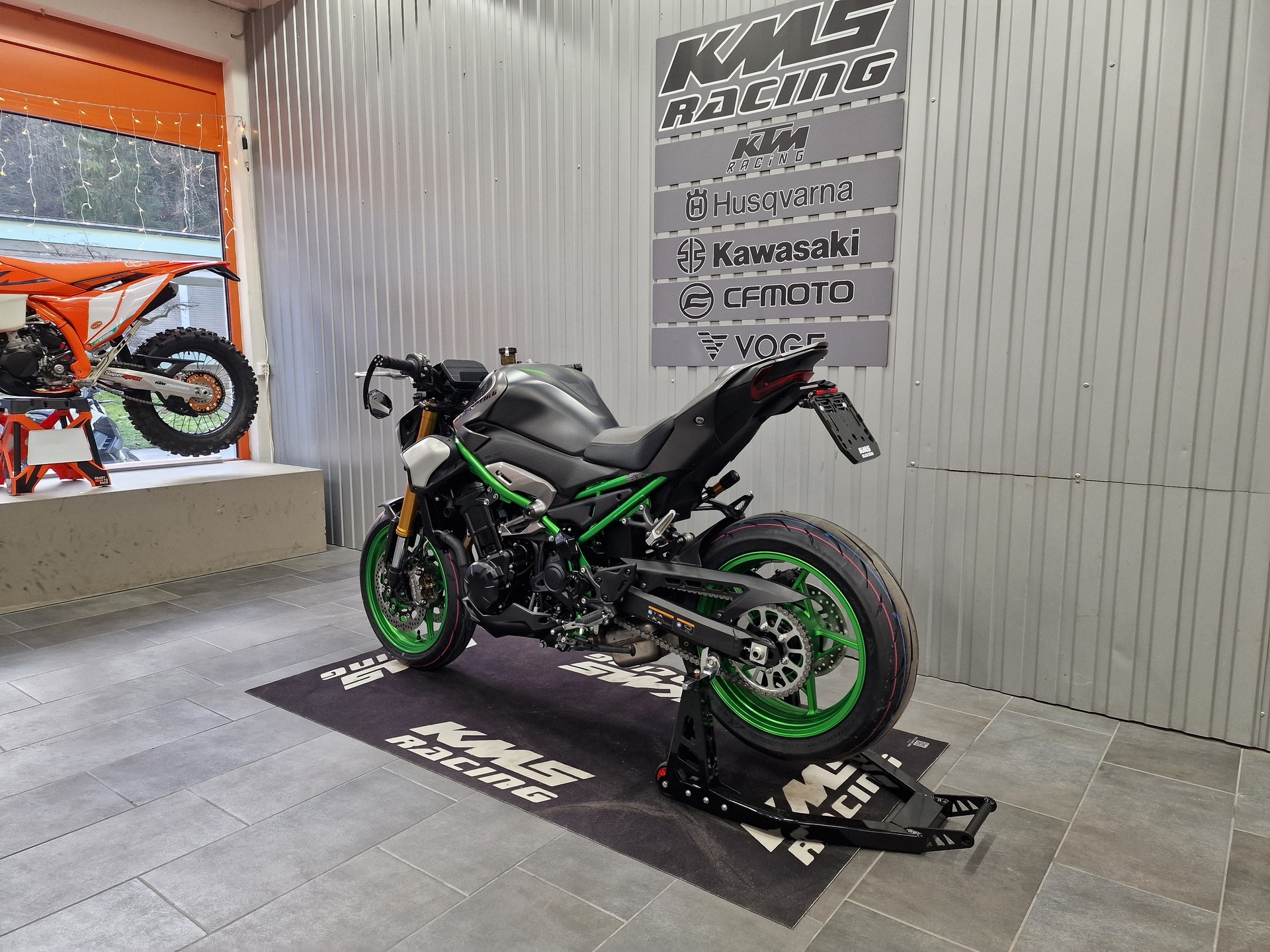 KAWASAKI Z 900 SE-image-3