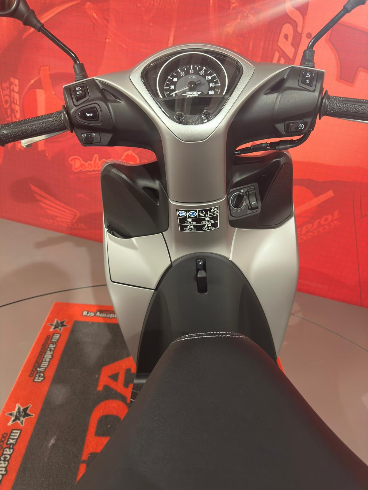 HONDA SH Mode 125**Neufahrzeug**-image-6