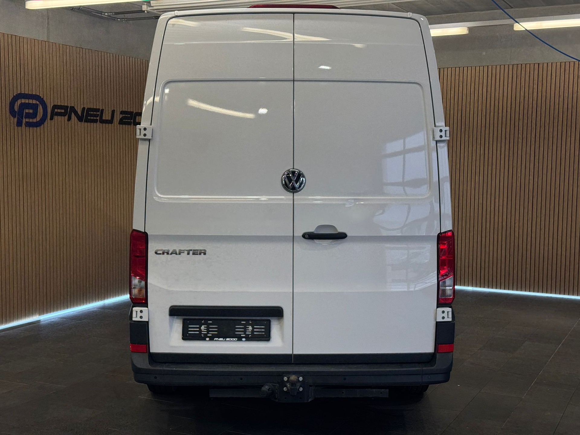 VW Crafter 35 2.0 TDI L3 H3 *140PS*-showroom-element-3
