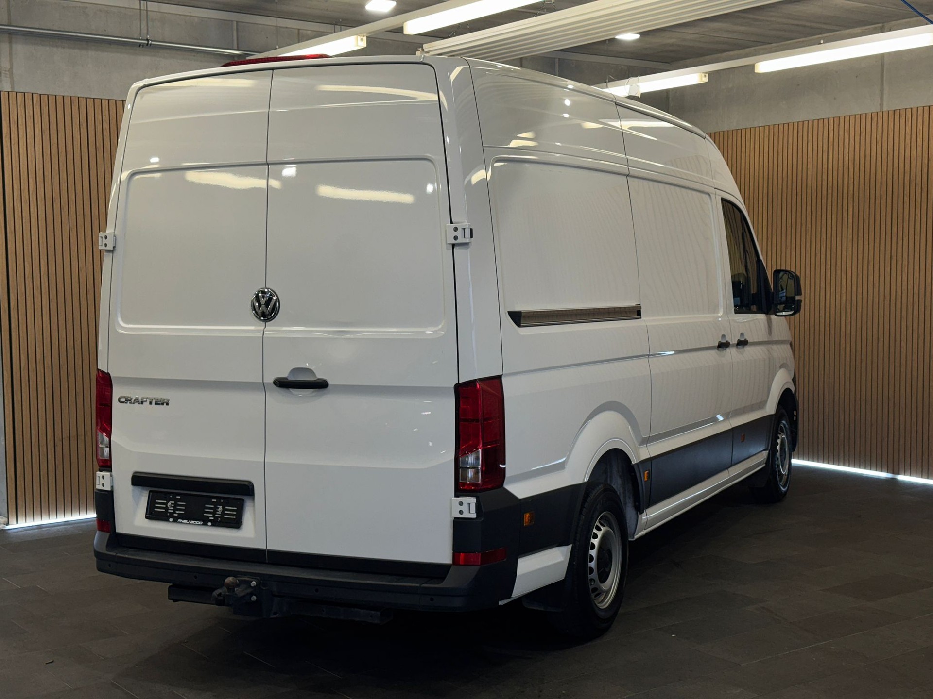 VW Crafter 35 2.0 TDI L3 H3 *140PS*-showroom-element-2