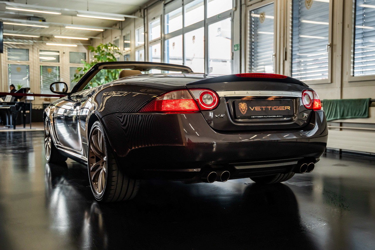 JAGUAR XKR 4.2 V8 SC Automatic-image-4