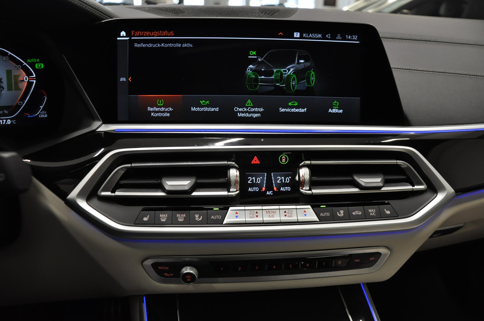 BMW X5 xDrive 48V 30d M Sport Steptronic-image-25
