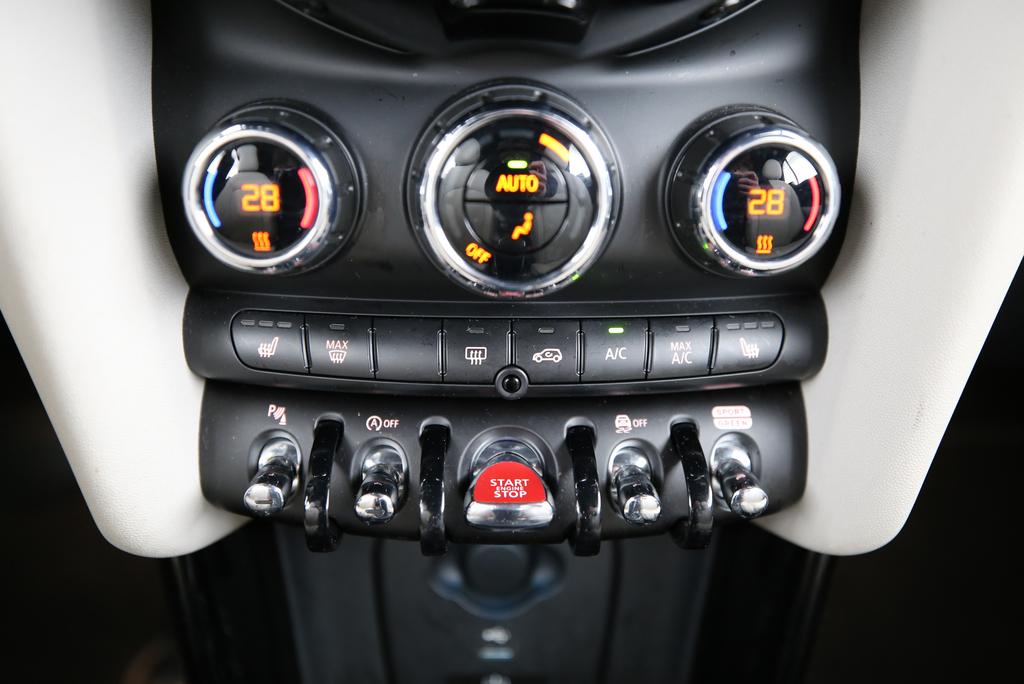 MINI Cabrio F57 2.0i Cooper S SDKG-image-8