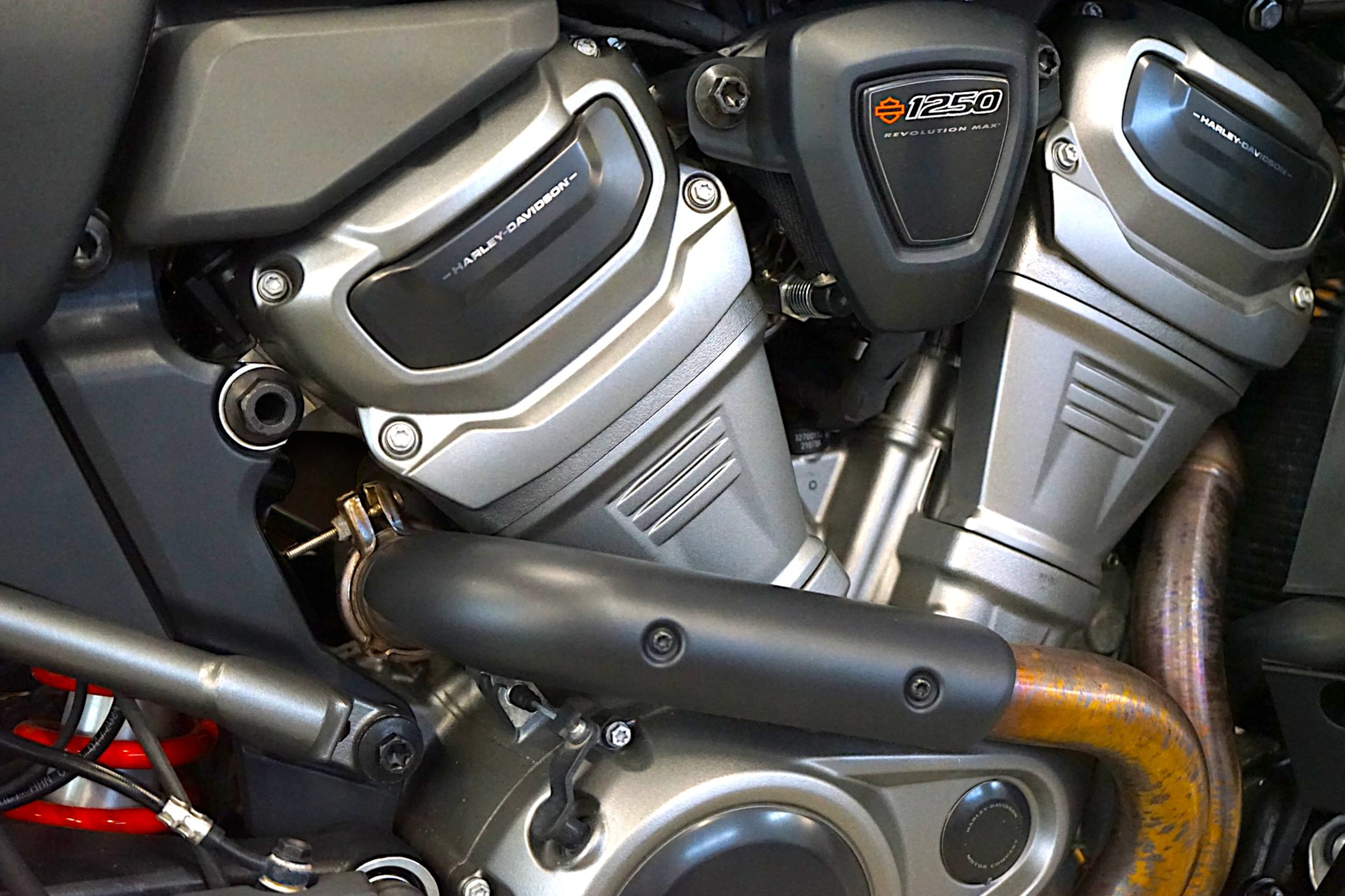 HARLEY-DAVIDSON RA Pan America 1250 Special-image-10