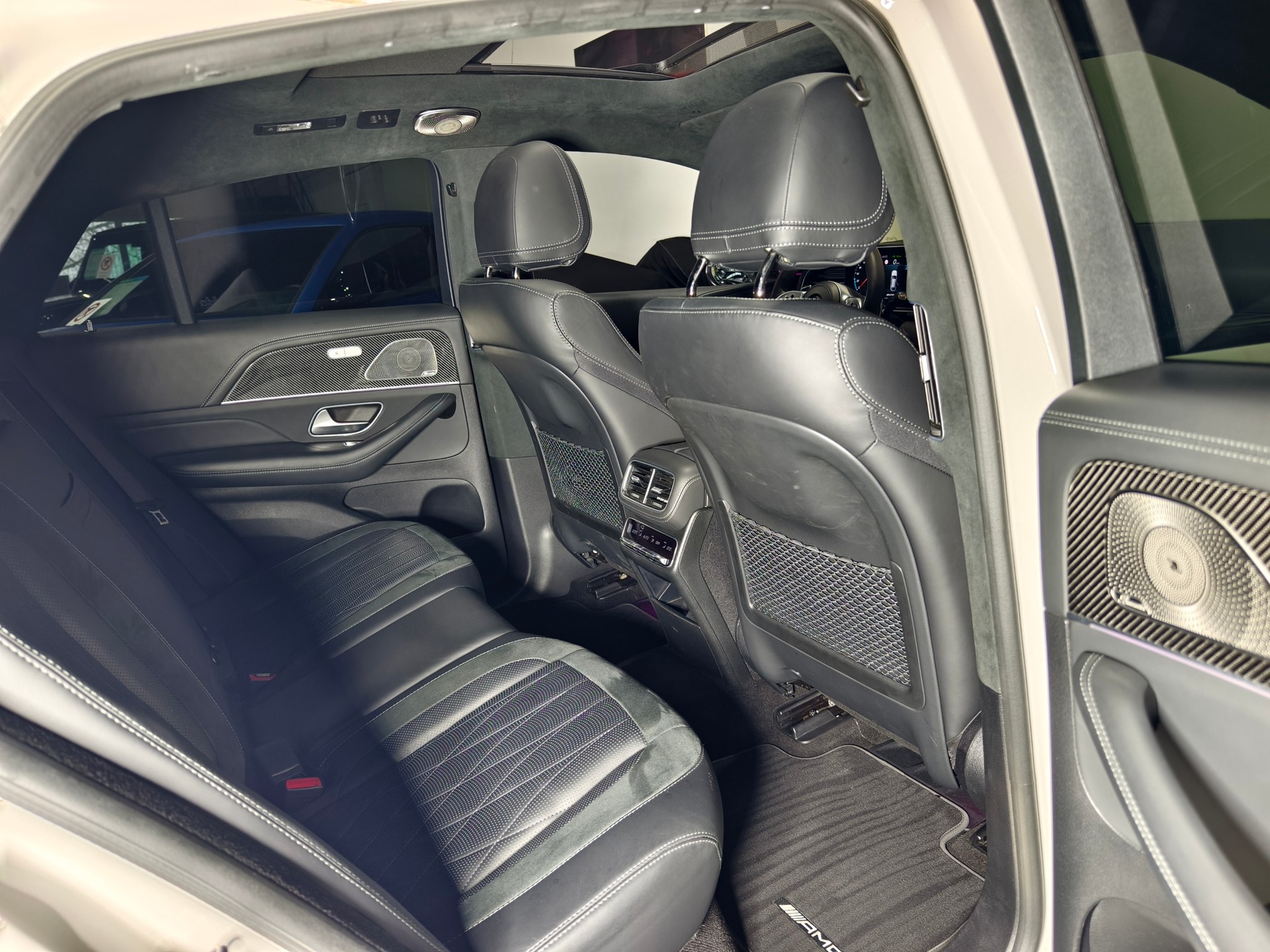 MERCEDES-BENZ GLE 63 S AMG 4matic+ Coupé-image-10