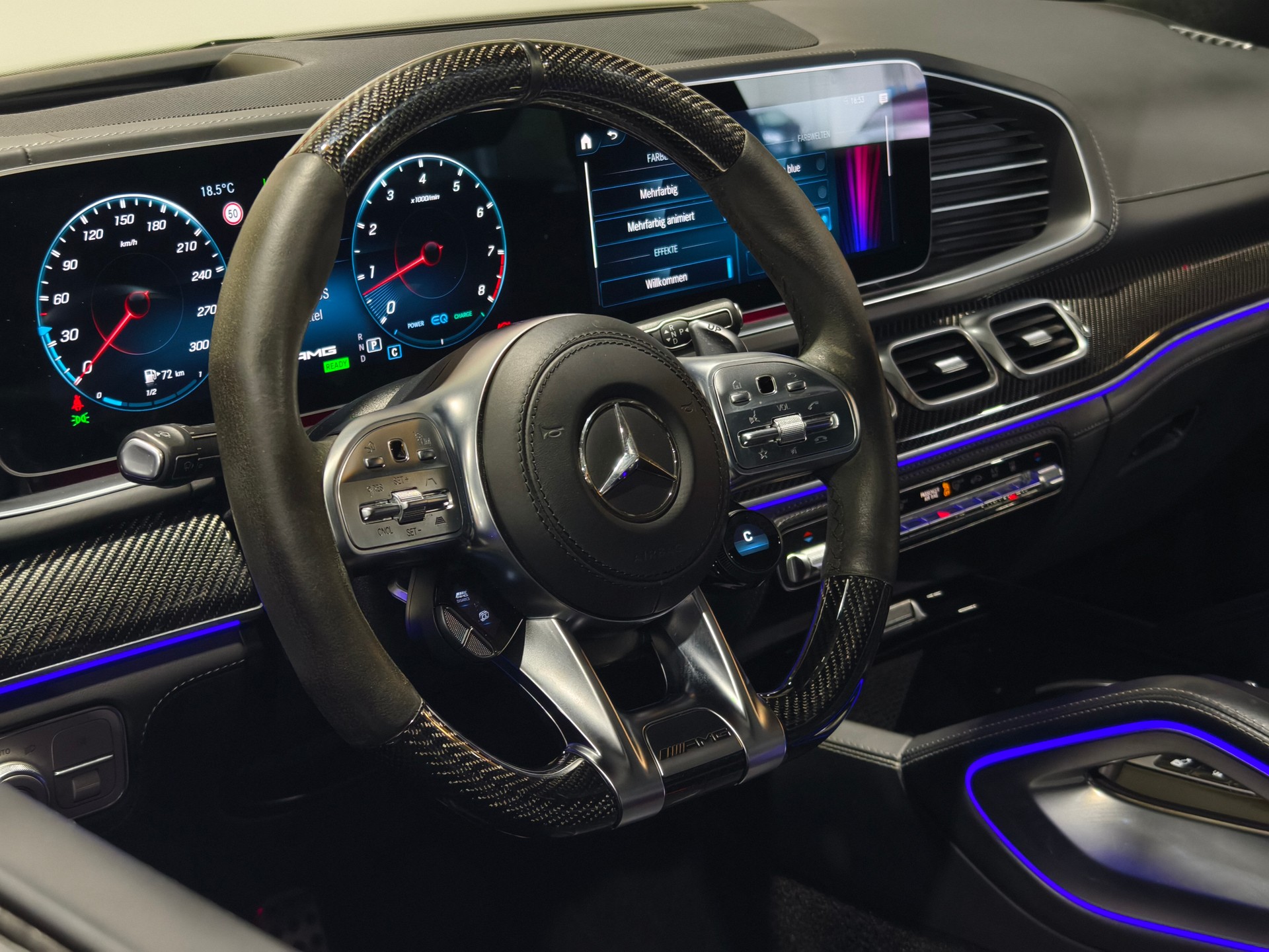 MERCEDES-BENZ GLE 63 S AMG 4matic+ Coupé-image-13