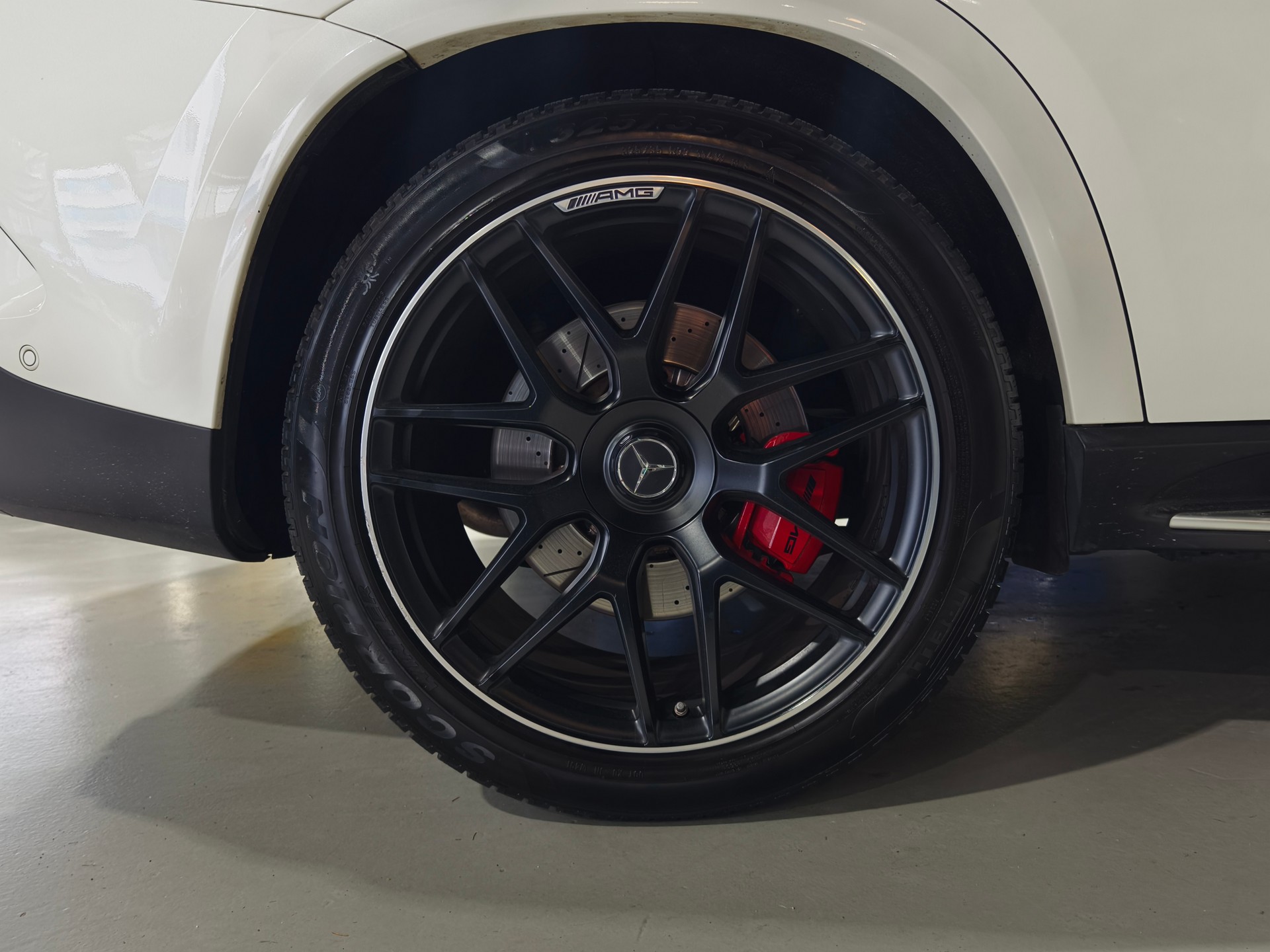 MERCEDES-BENZ GLE 63 S AMG 4matic+ Coupé-image-22