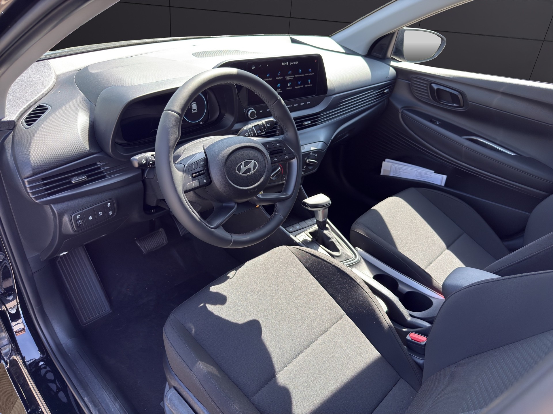 HYUNDAI i20 1.0 T-GDi Amplia DCT-image-13