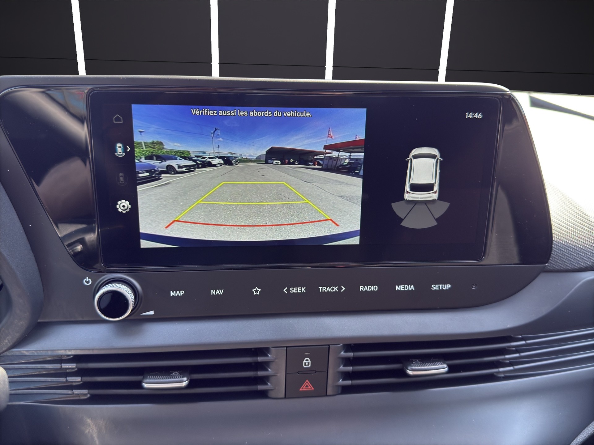 HYUNDAI i20 1.0 T-GDi Amplia DCT-image-11
