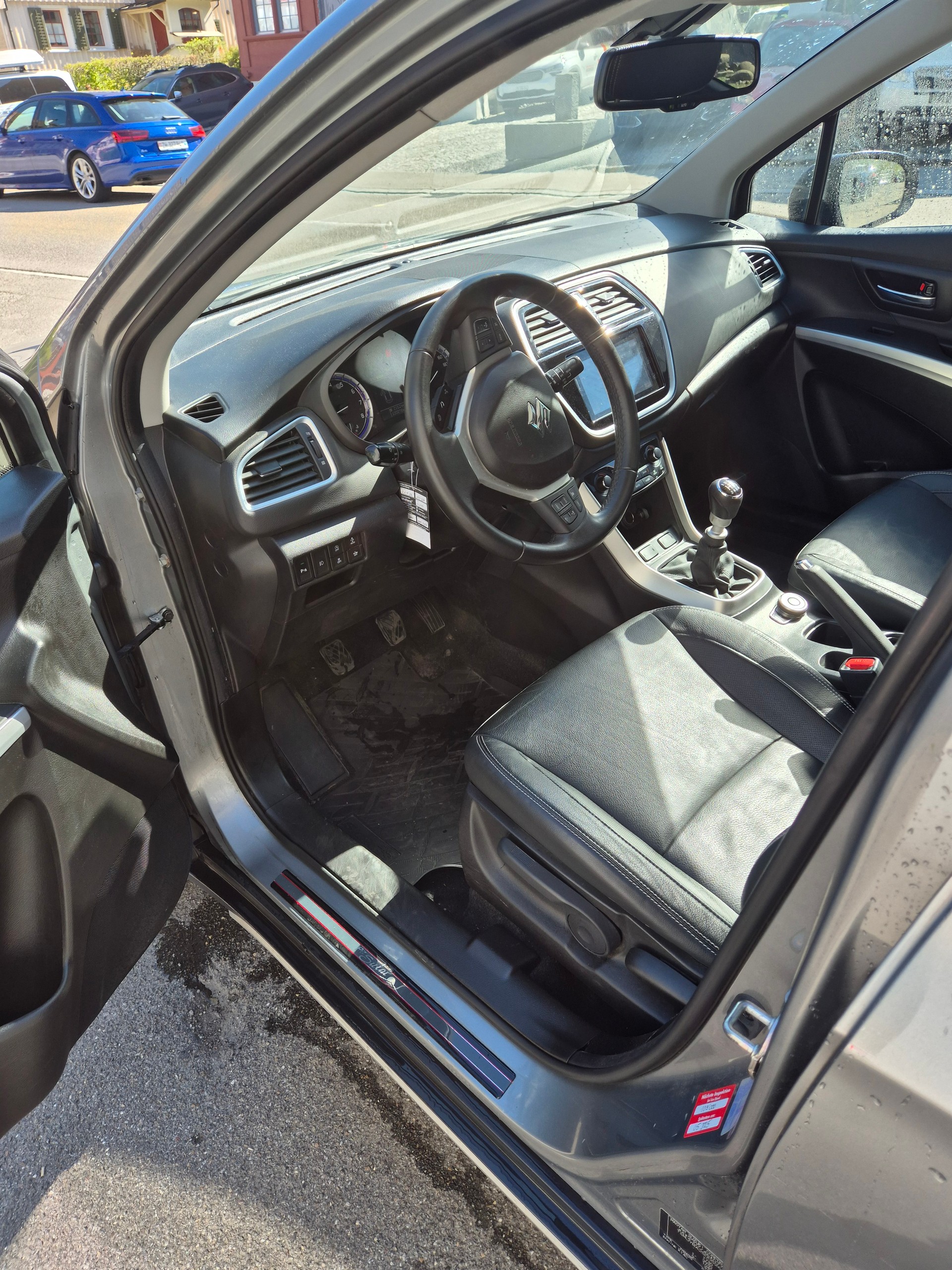 SUZUKI SX4 S-Cross 1.4 16V Compact Top 4WD-image-5