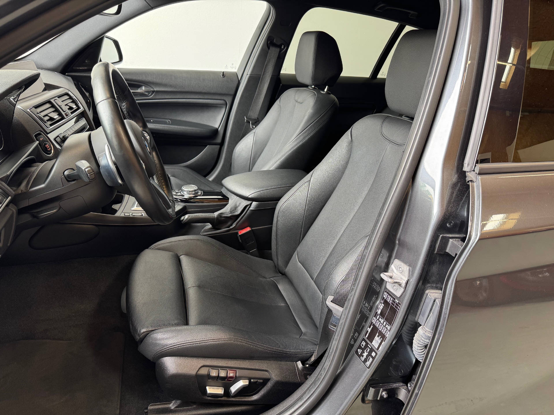 BMW M135i xDrive M Performance-image-3