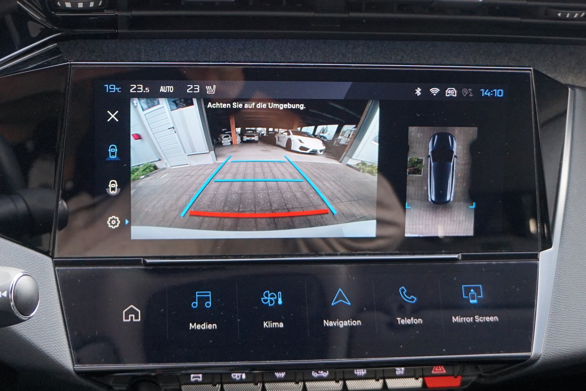 PEUGEOT 308 SW 1.5 BlueHDI Allure EAT8 ** NAVIGATION - APPLE CAR PLAY - 360°KAMERA -KEYLESS -SICHERHEITSPAKET - GARANTIE BIS 05.2027**-image-12