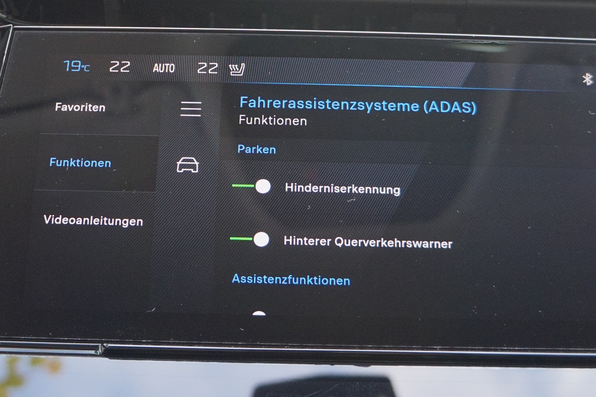 PEUGEOT 308 SW 1.5 BlueHDI Allure EAT8 ** NAVIGATION - APPLE CAR PLAY - 360°KAMERA -KEYLESS -SICHERHEITSPAKET - GARANTIE BIS 05.2027**-image-21
