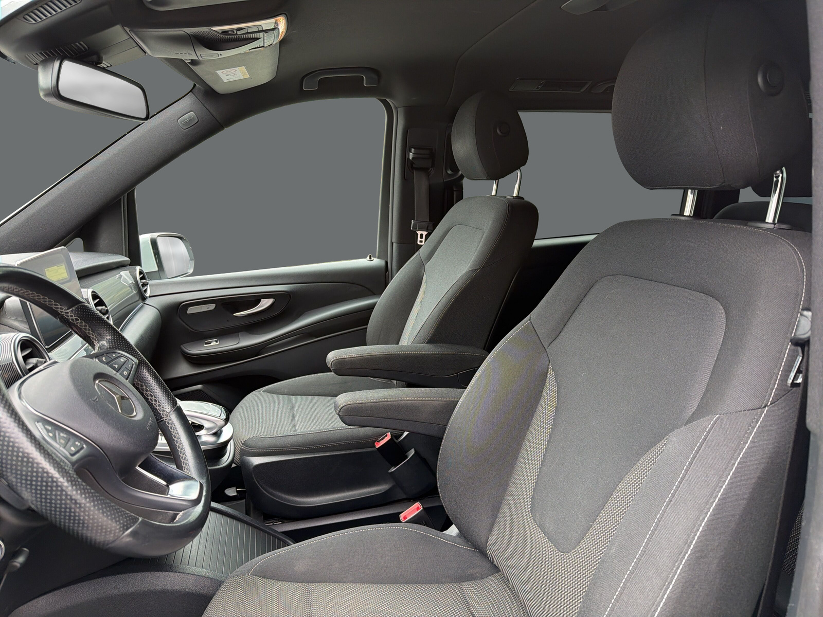 MERCEDES-BENZ V 250 d L 4Matic-image-8