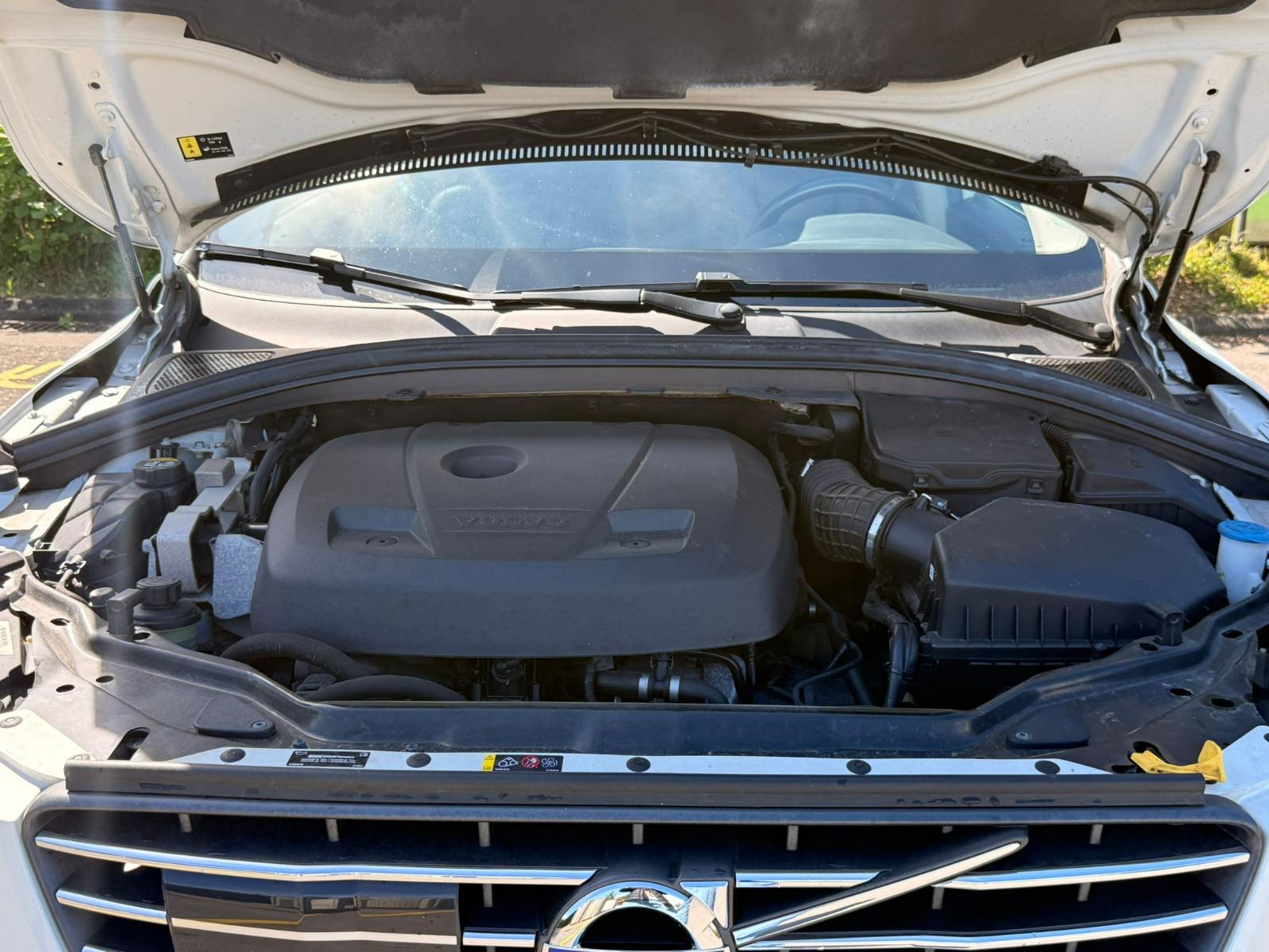 VOLVO XC60 T6 AWD Summum Geartronic-image-26
